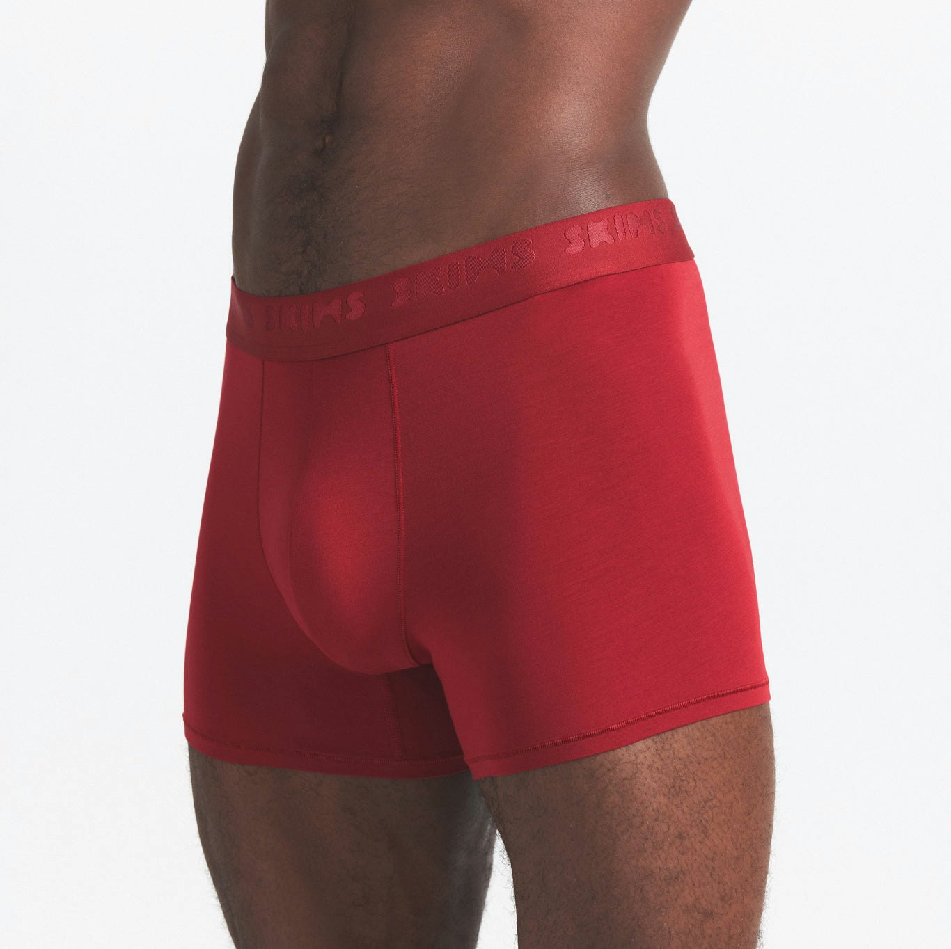 SKIMS STRETCH MENS 3" BOXER BRIEF 3-PACK | WOOD MULTI ON A MODEL SIDE VIEW @ | FOCUS: 0.0, 1.0, 0.9