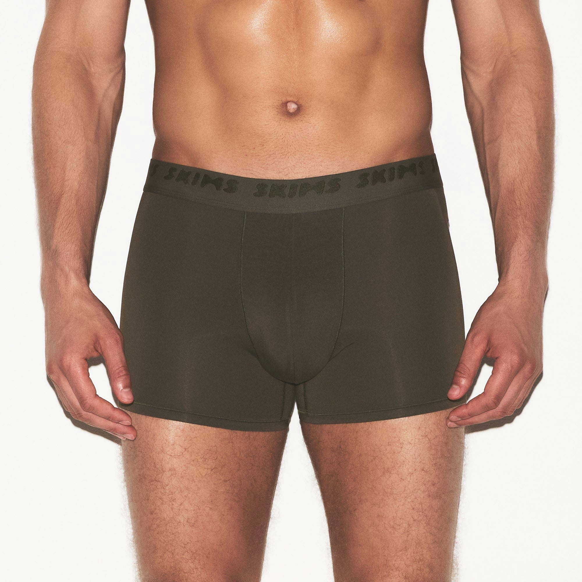 SKIMS STRETCH MENS 3" BOXER BRIEF 3-PACK | LAUREL MULTI ON A MODEL FRONT VIEW | FOCUS: 0.0, 1.0, 0.9