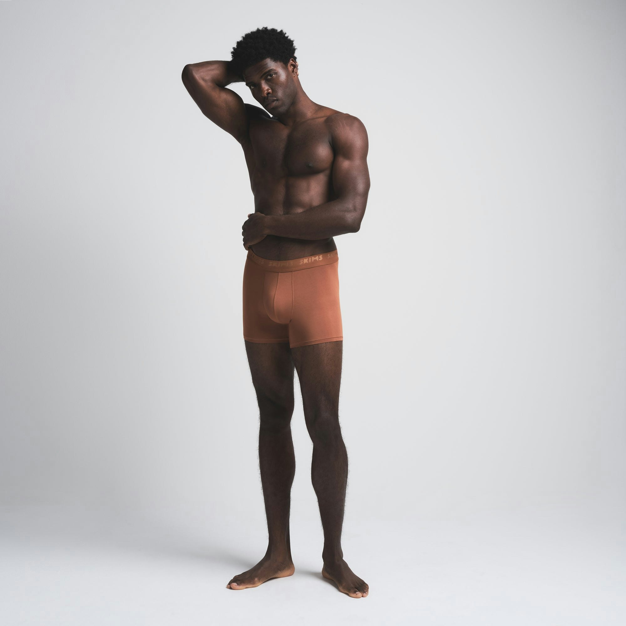 SKIMS STRETCH MENS 3" BOXER BRIEF 5-PACK | COCOA MULTI ON A MODEL FRONT VIEW | FOCUS: 0.0, 1.0, 0.9 | FOCUS: 0.0, 1.0, 0.9