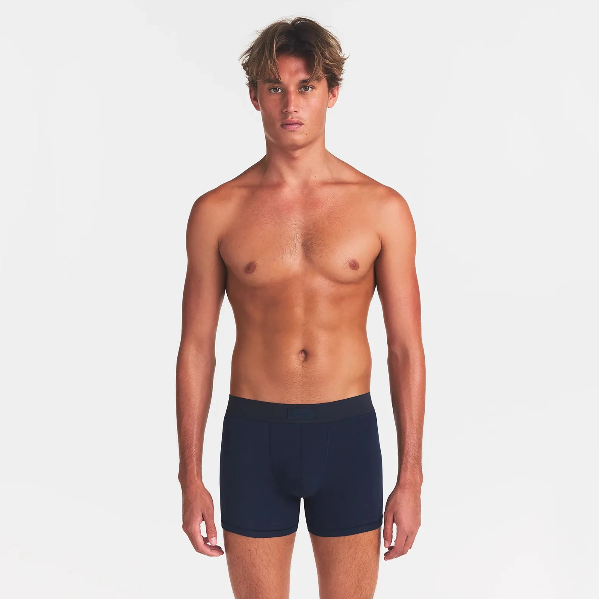 SKIMS COTTON MENS 3" BOXER BRIEF 5-PACK | ATMOSPHERE MULTI ON A MODEL FRONT VIEW