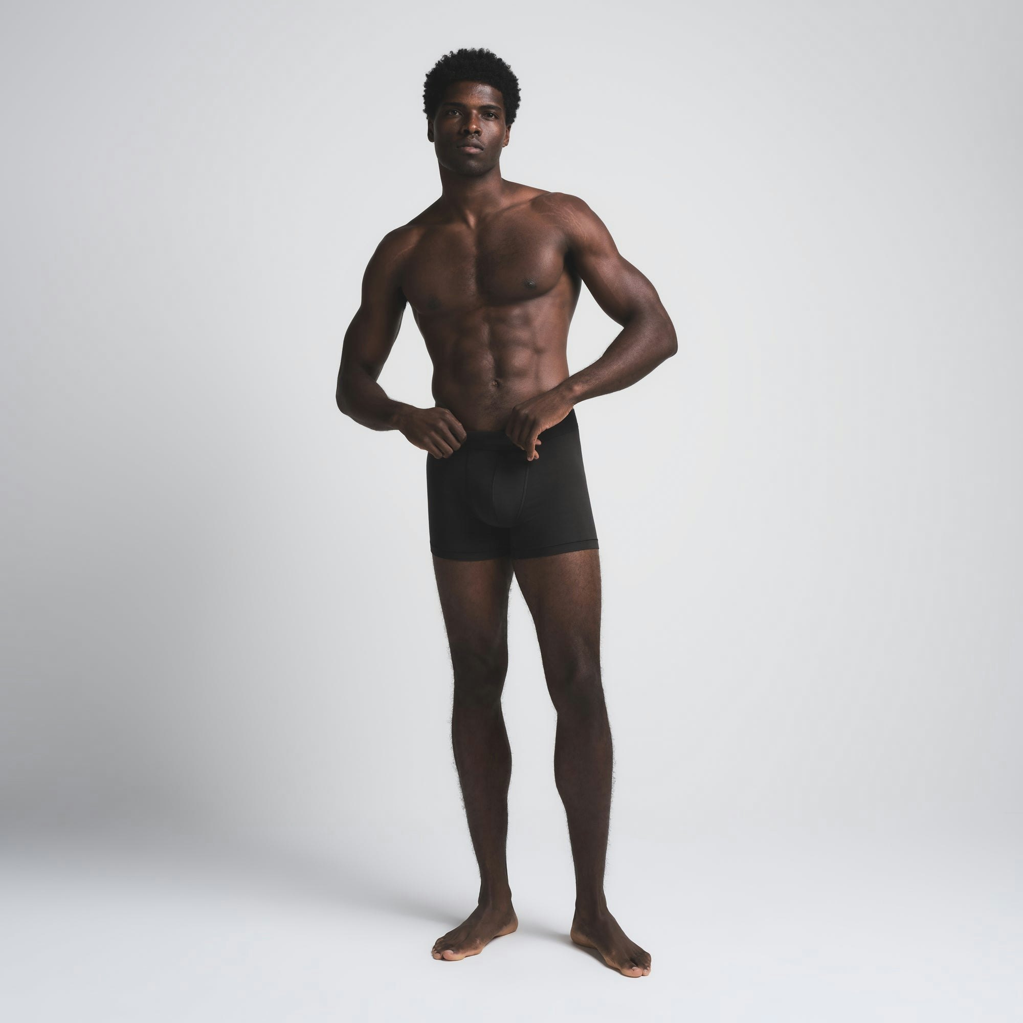 SKIMS COTTON MENS 3" BOXER BRIEF 5-PACK | ONYX ON A MODEL FRONT VIEW | FOCUS: 0.0, 1.0, 0.9 | FOCUS: 0.0, 1.0, 0.9