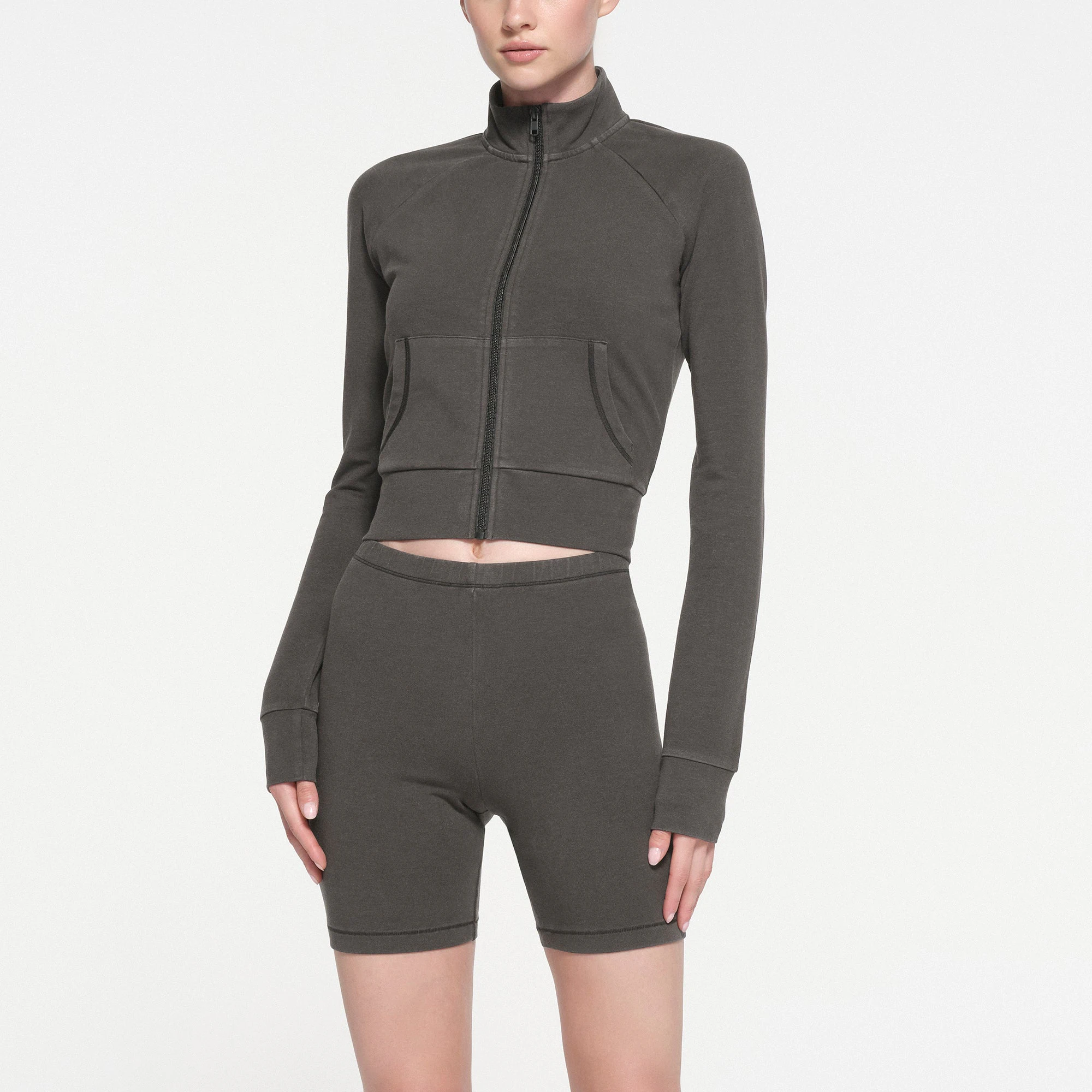 OUTDOOR BIKE SHORT | WASHED ONYX ON A MODEL FRONT VIEW