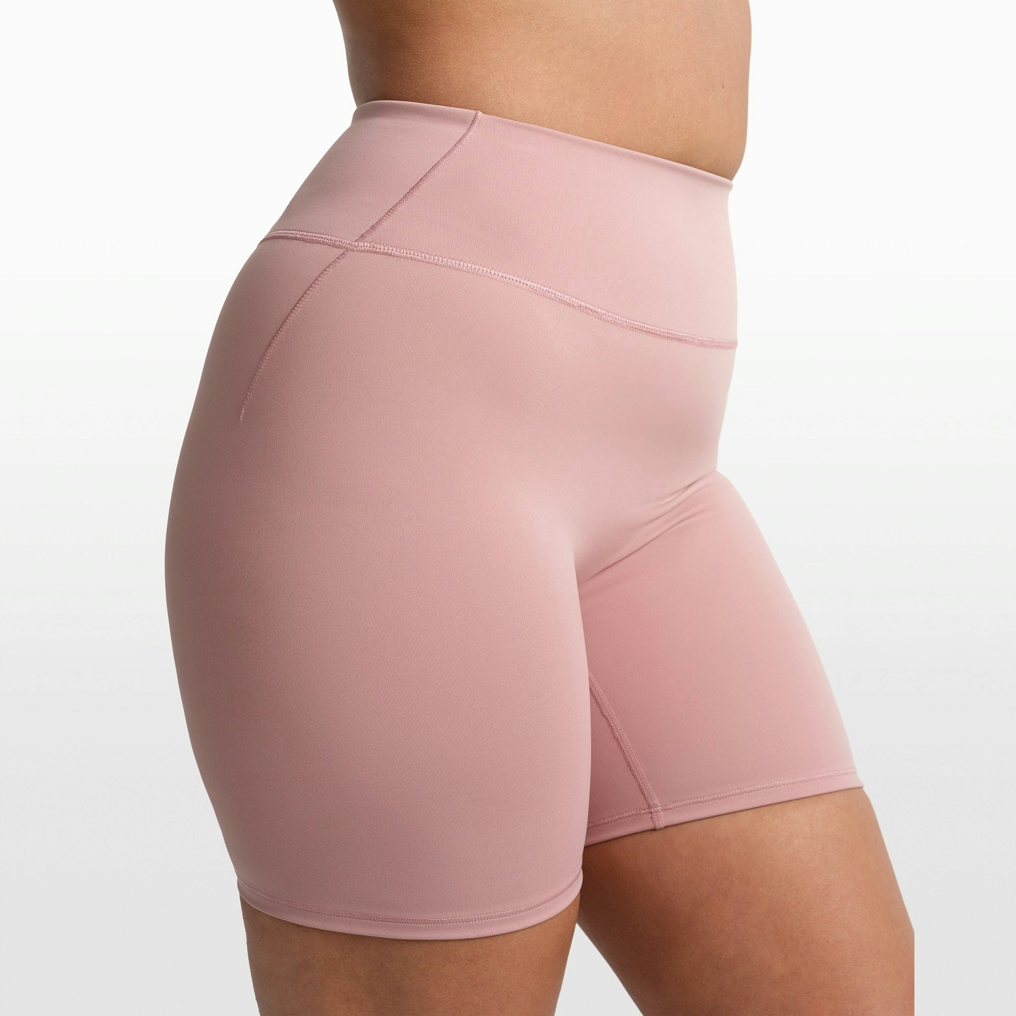 NikeSKIMS MATTE 5" BIKER SHORT | HIMALAYAN ON A MODEL FRONT VIEW @ | FOCUS: 0.0, 1.0, 0.9