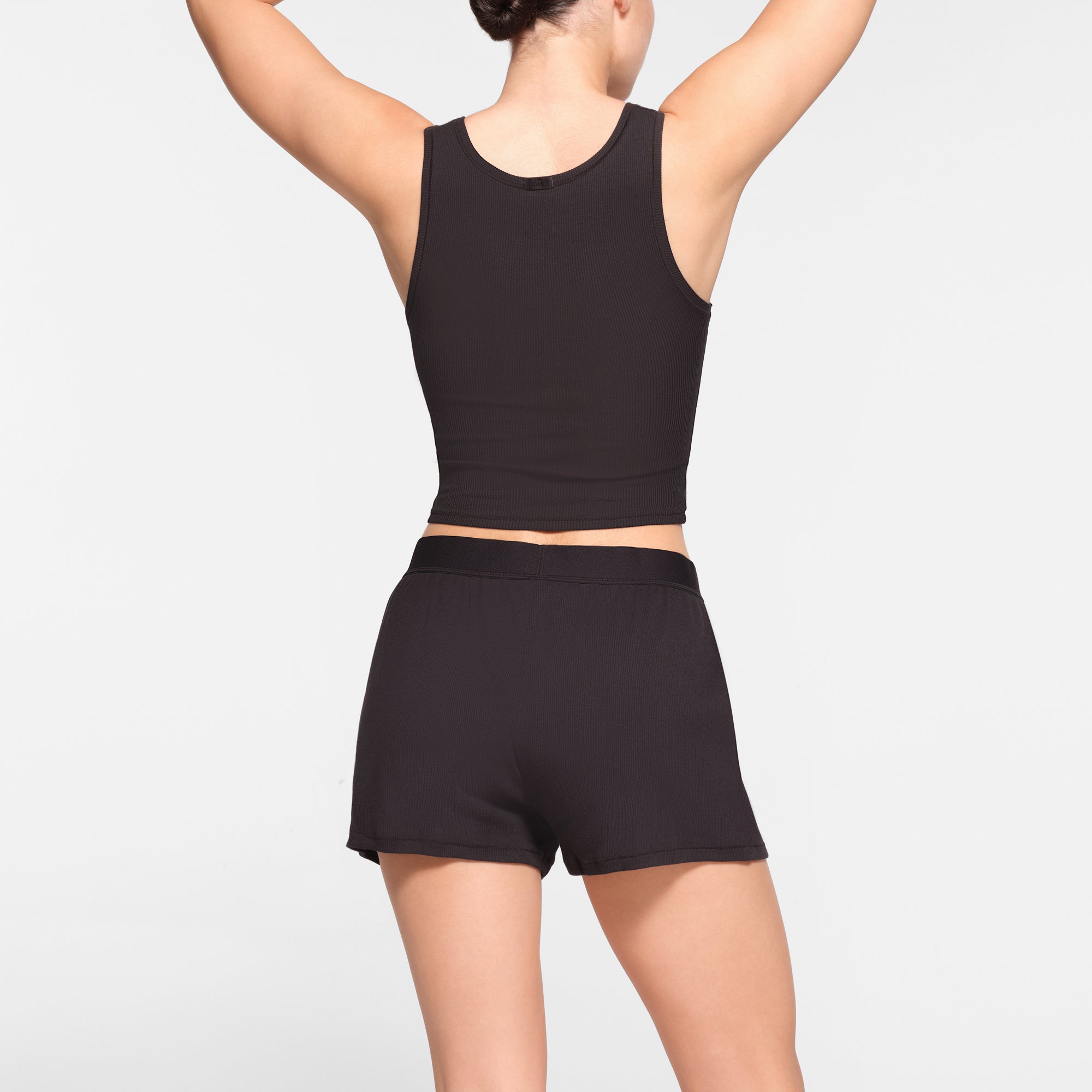 【SKIMS】COTTON RIB LOOSE BOXER▲ランジェリー COTTON RIB LOOSE BOXER | SOOT