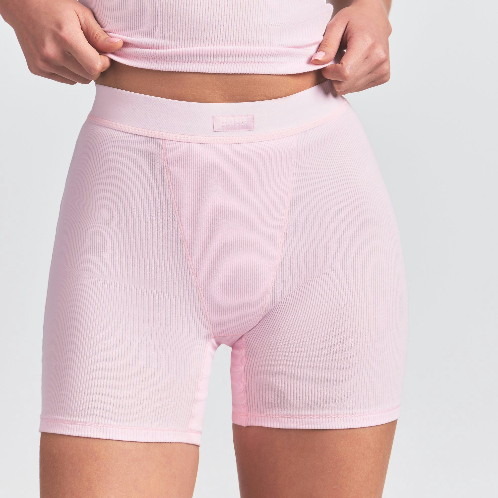 COTTON RIB BOXER 3-PACK | MARBLE CANDY MULTI ON A MODEL SIDE VIEW @ | FOCUS: 0.0, 1.0, 0.9