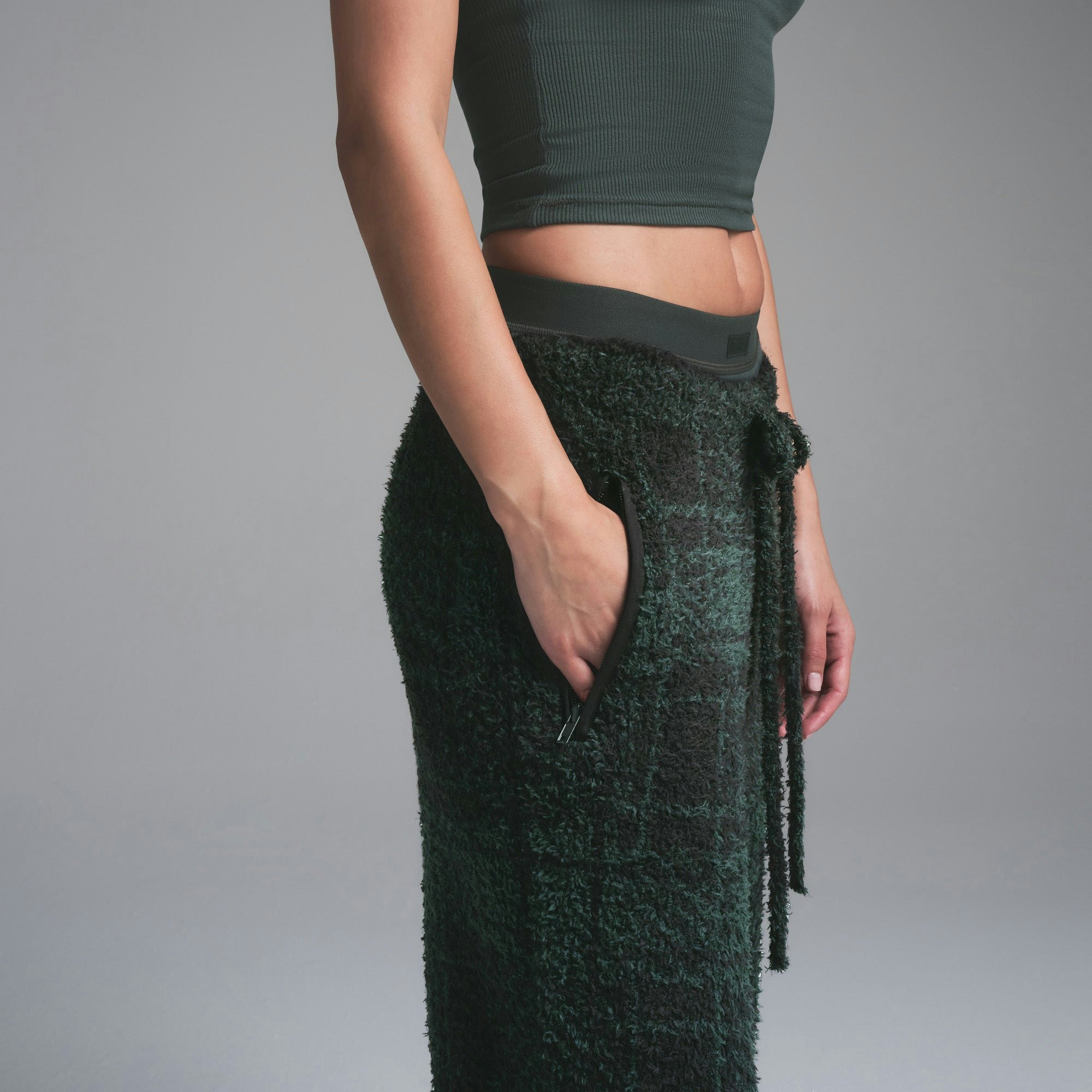 COZY KNIT UNISEX JOGGER | CYPRESS PLAID ON A MODEL SIDE VIEW