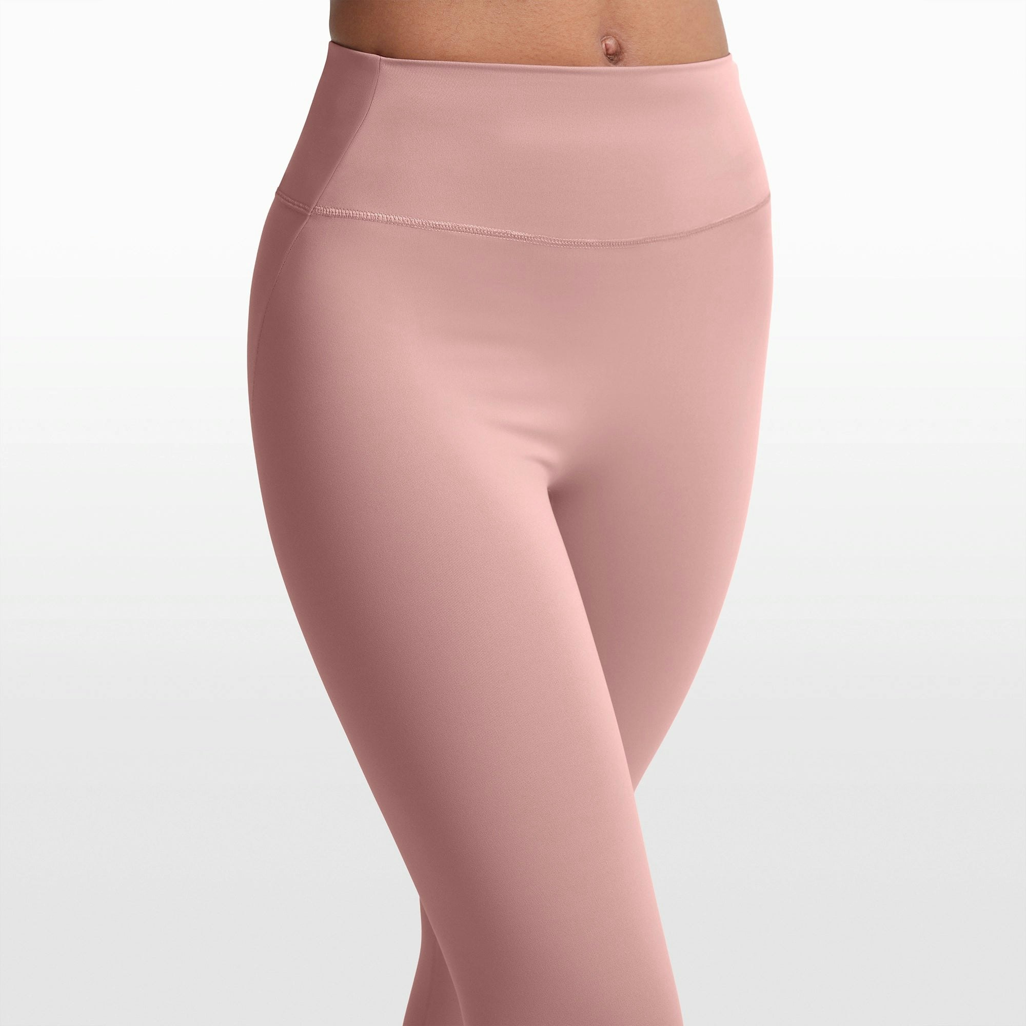 NikeSKIMS MATTE 26" LEGGING | HIMALAYAN ON A MODEL FRONT VIEW @ | FOCUS: 0.0, 1.0, 0.9