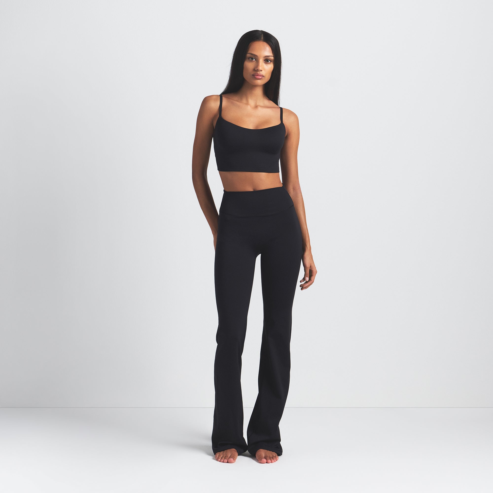 NikeSKIMS MATTE SLIM FLARE LEGGING | OBSIDIAN | SKIMS