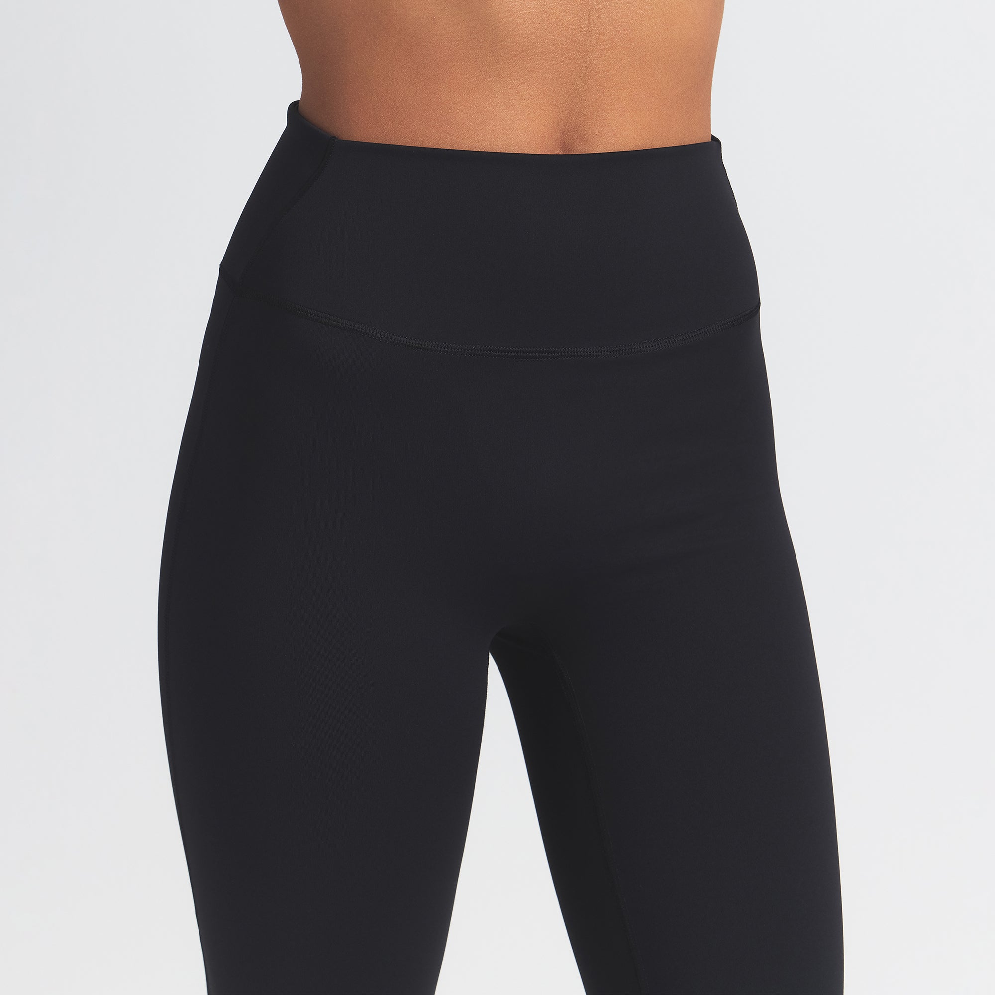 NikeSKIMS MATTE SLIM FLARE LEGGING | OBSIDIAN | SKIMS