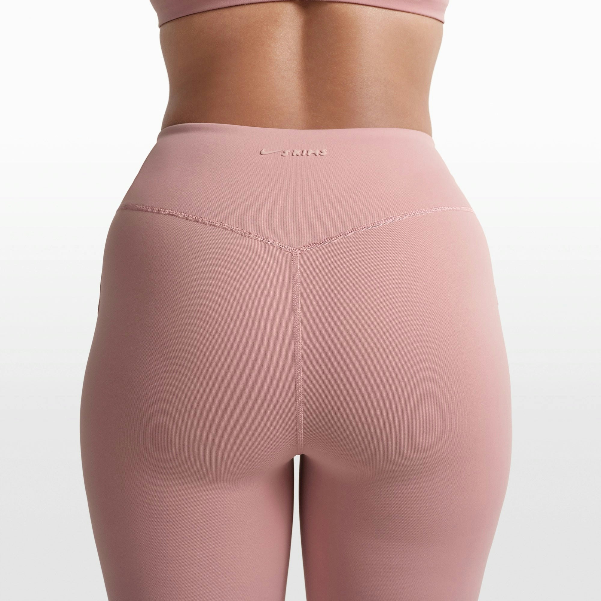 NikeSKIMS MATTE 29" LEGGING | HIMALAYAN ON A MODEL FRONT VIEW @ | FOCUS: 0.0, 1.0, 0.9