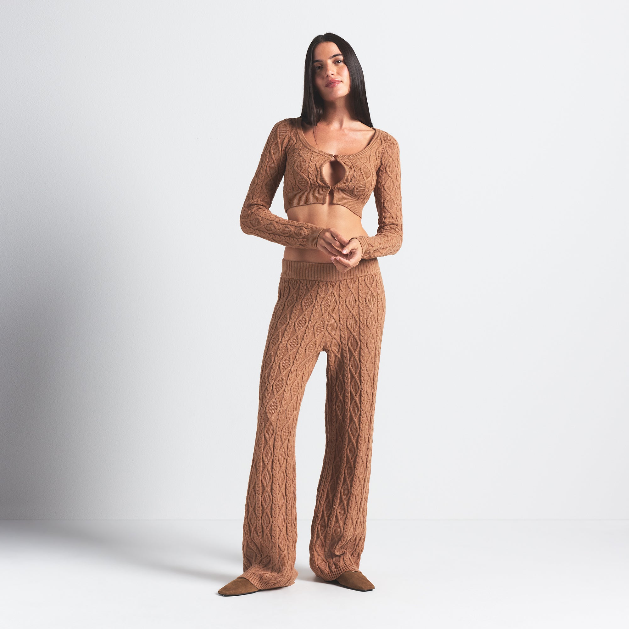 SWEATER KNIT STRAIGHT LEG PANT | DARK HONEY ON A MODEL FRONT VIEW @ | FOCUS: 0.0, 1.0, 0.9