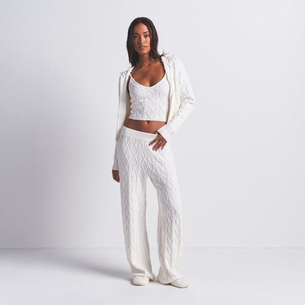 SWEATER KNIT STRAIGHT LEG PANT | IVORY ON A MODEL FRONT VIEW @ | FOCUS: 0.0, 1.0, 0.9