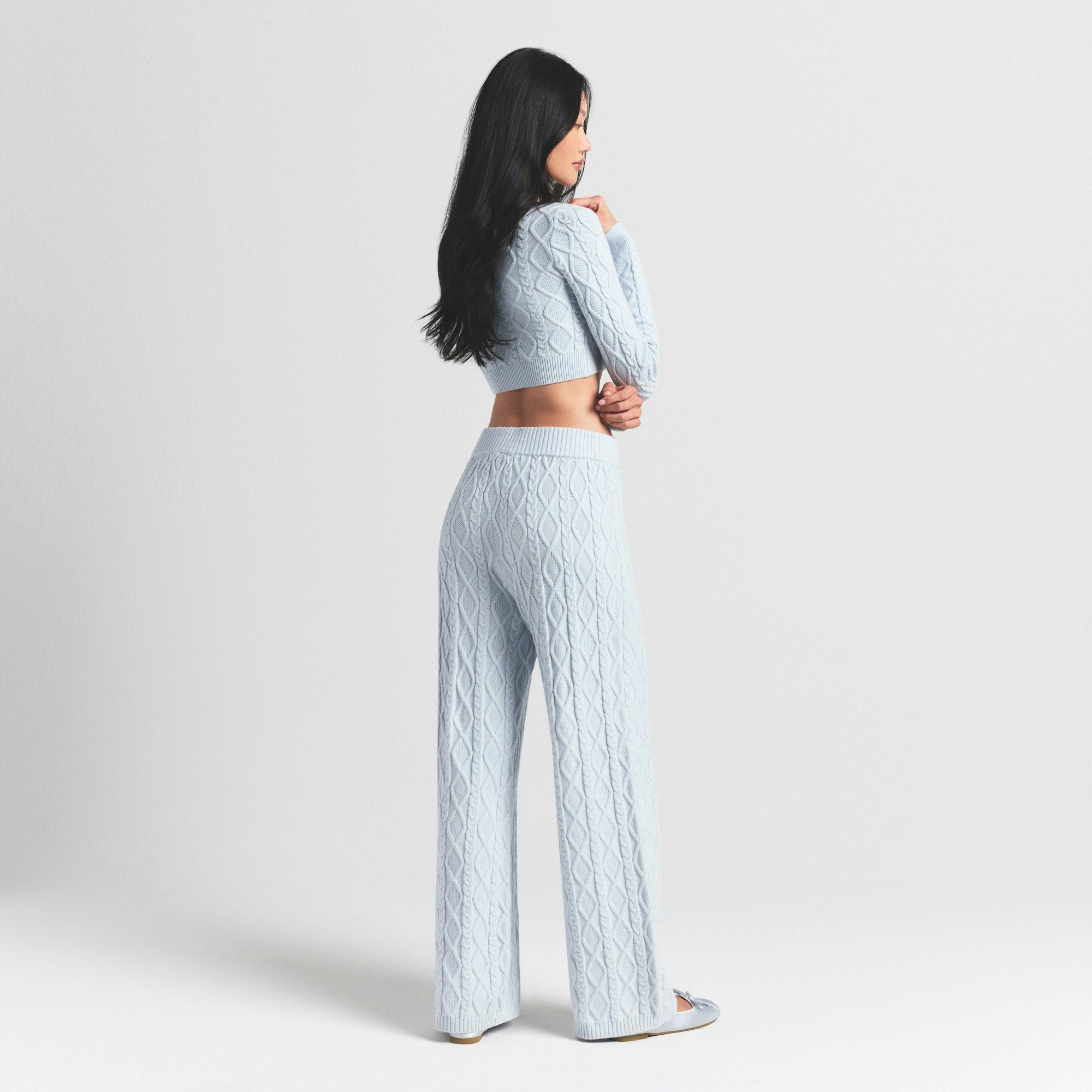 SWEATER KNITS CABLE STRAIGHT LEG PANT | ZEN BLUE ON A MODEL SIDE VIEW @ | FOCUS: 0.0, 1.0, 0.9