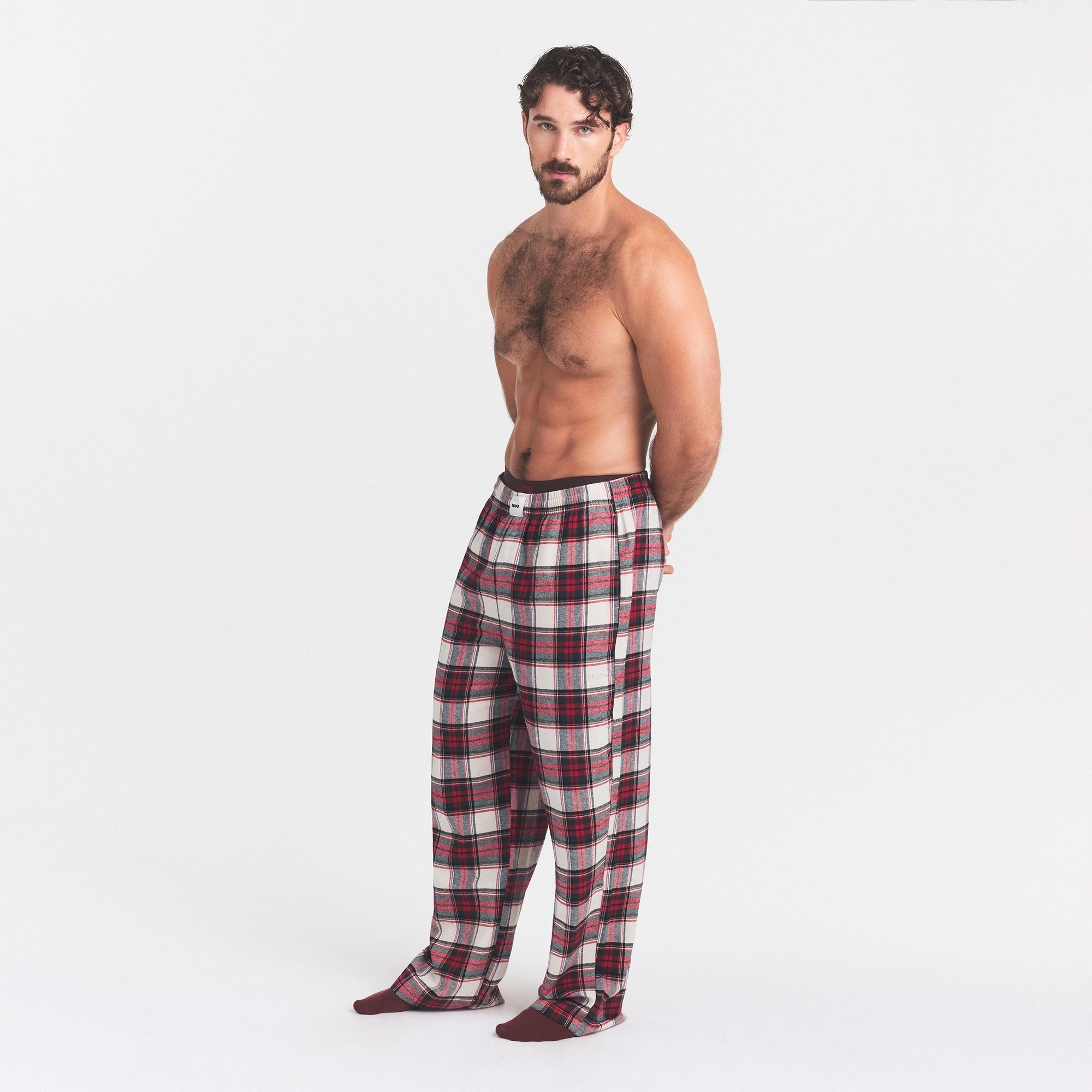 FLANNEL SLEEP MENS PANT | BUFF MONTGOMERY CHECK ON A MODEL SIDE VIEW @ | FOCUS: 0.0, 1.0, 0.9