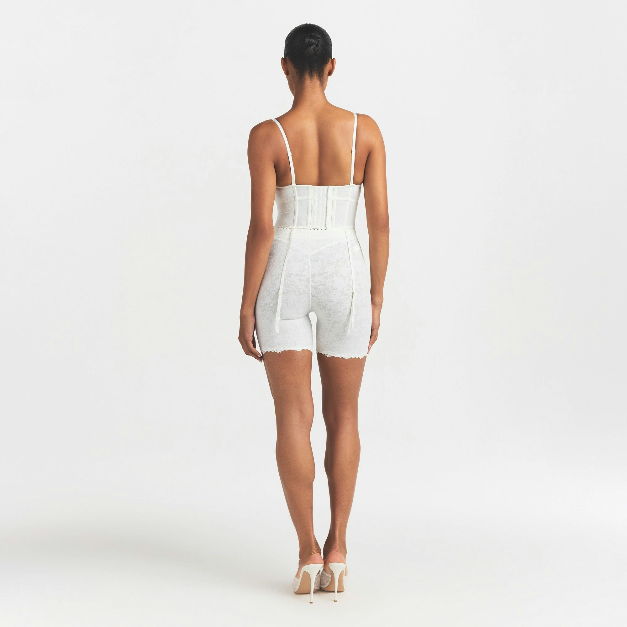 LACE SHAPEWEAR SHORT | IVORY ON A MODEL FRONT VIEW @ | FOCUS: 0.0, 1.0, 0.9
