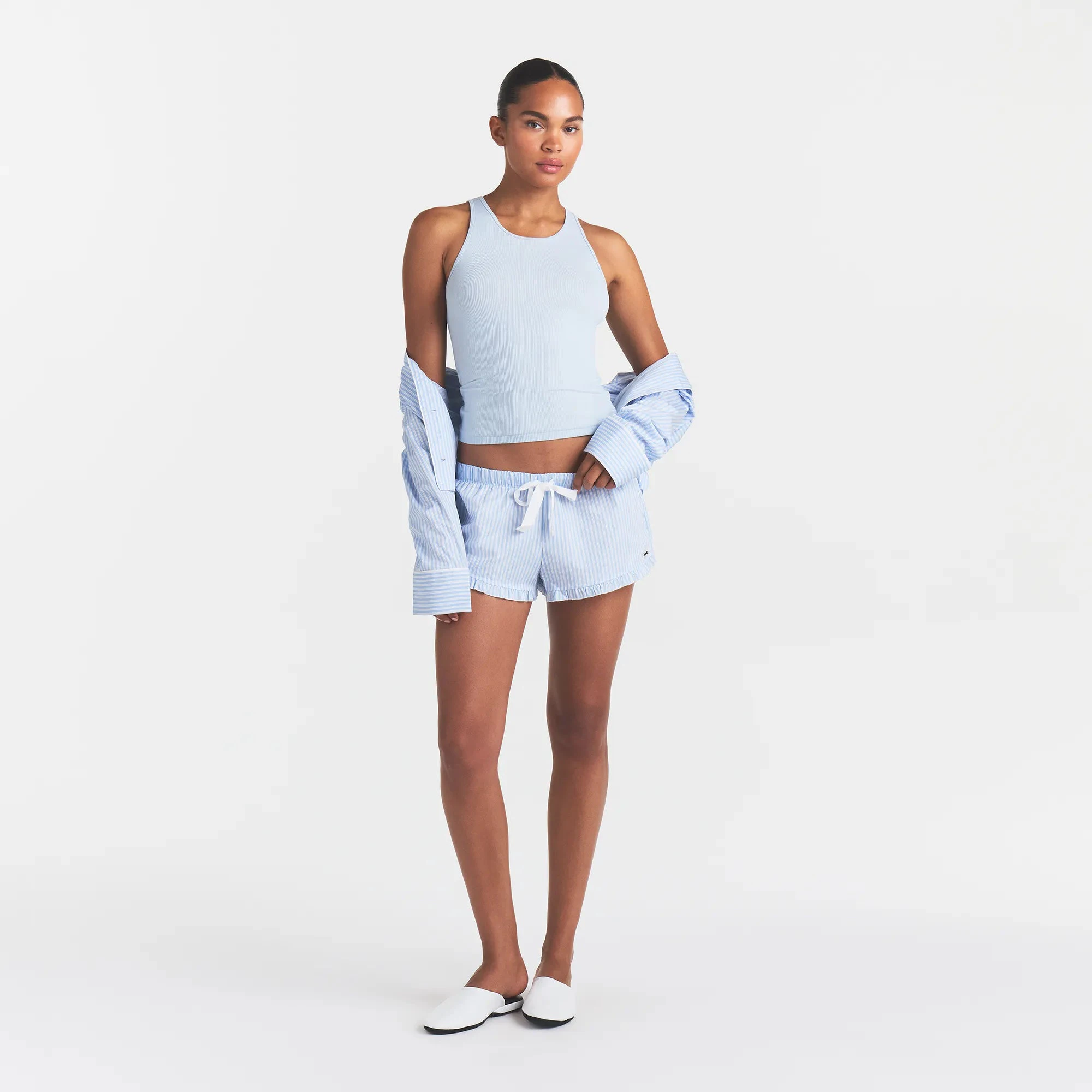 COTTON POPLIN SLEEP RUFFLE SHORT | MARINA MESH STRIPE ON A MODEL | FOCUS: 0.0, 1.0, 0.9