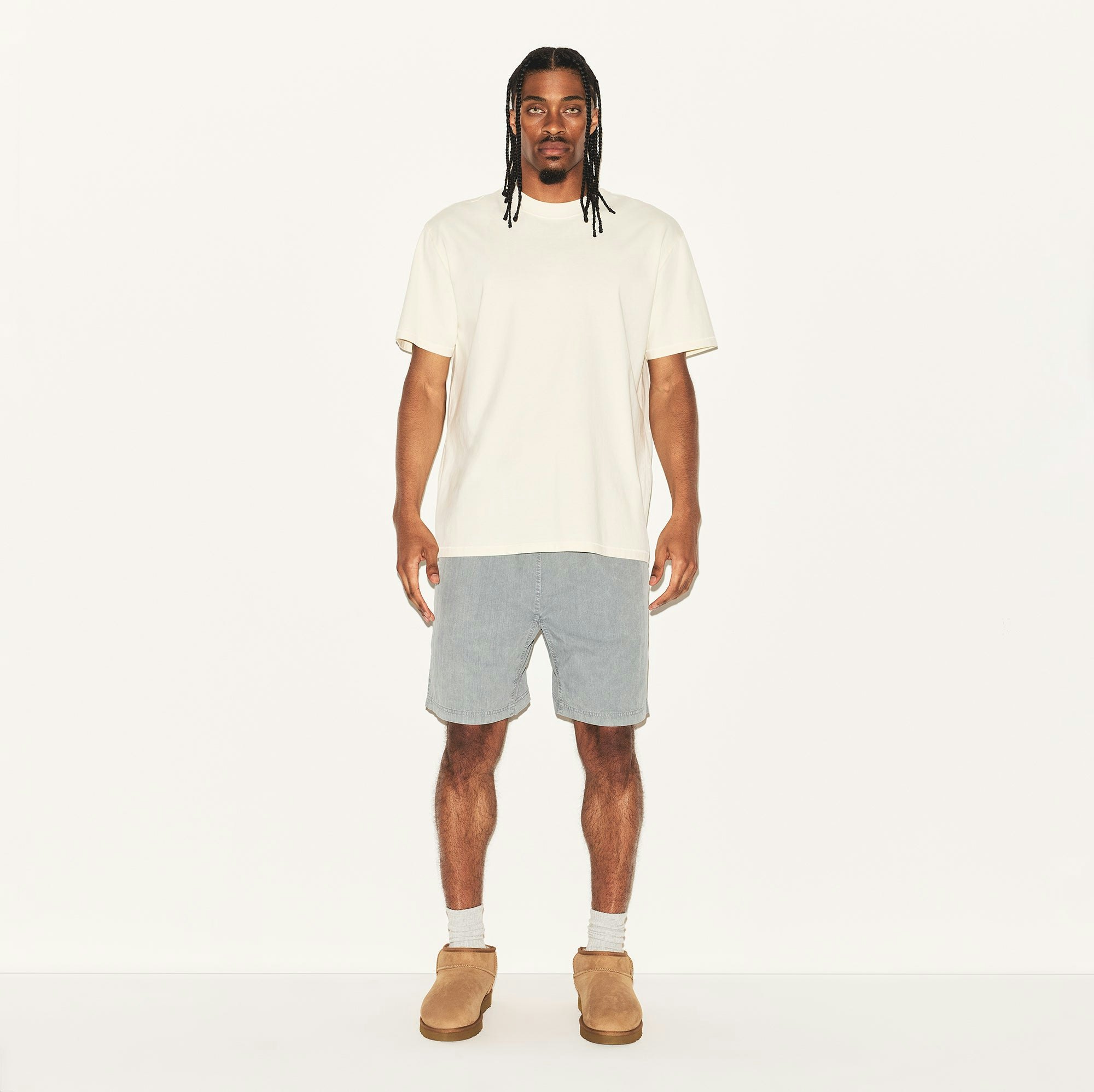 WOVEN MENS SHORT | PACIFIC ON A MODEL FRONT VIEW | FOCUS: 0.0, 1.0, 0.9