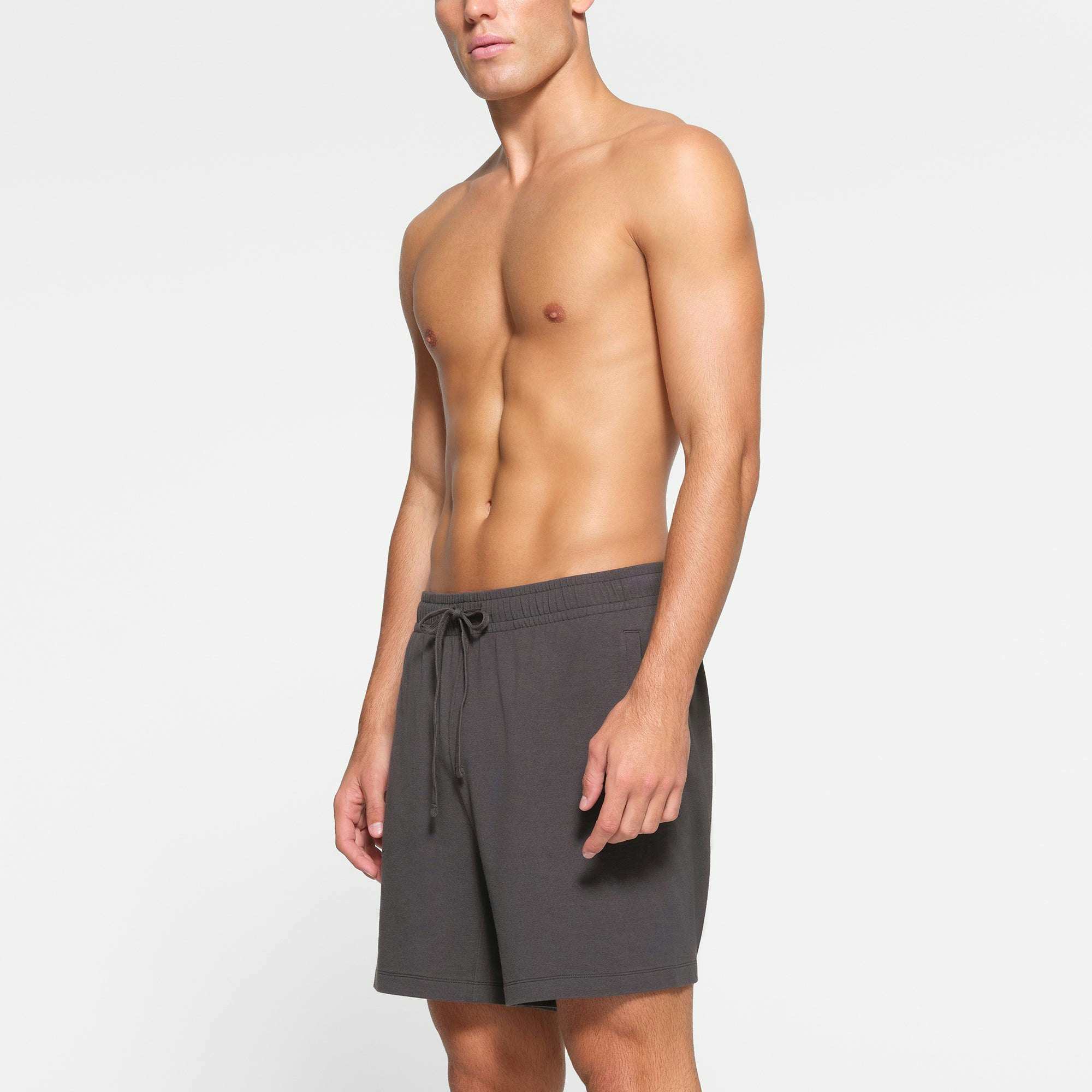 LOUNGE JERSEY MENS SHORT | ASH ON A MODEL SIDE VIEW