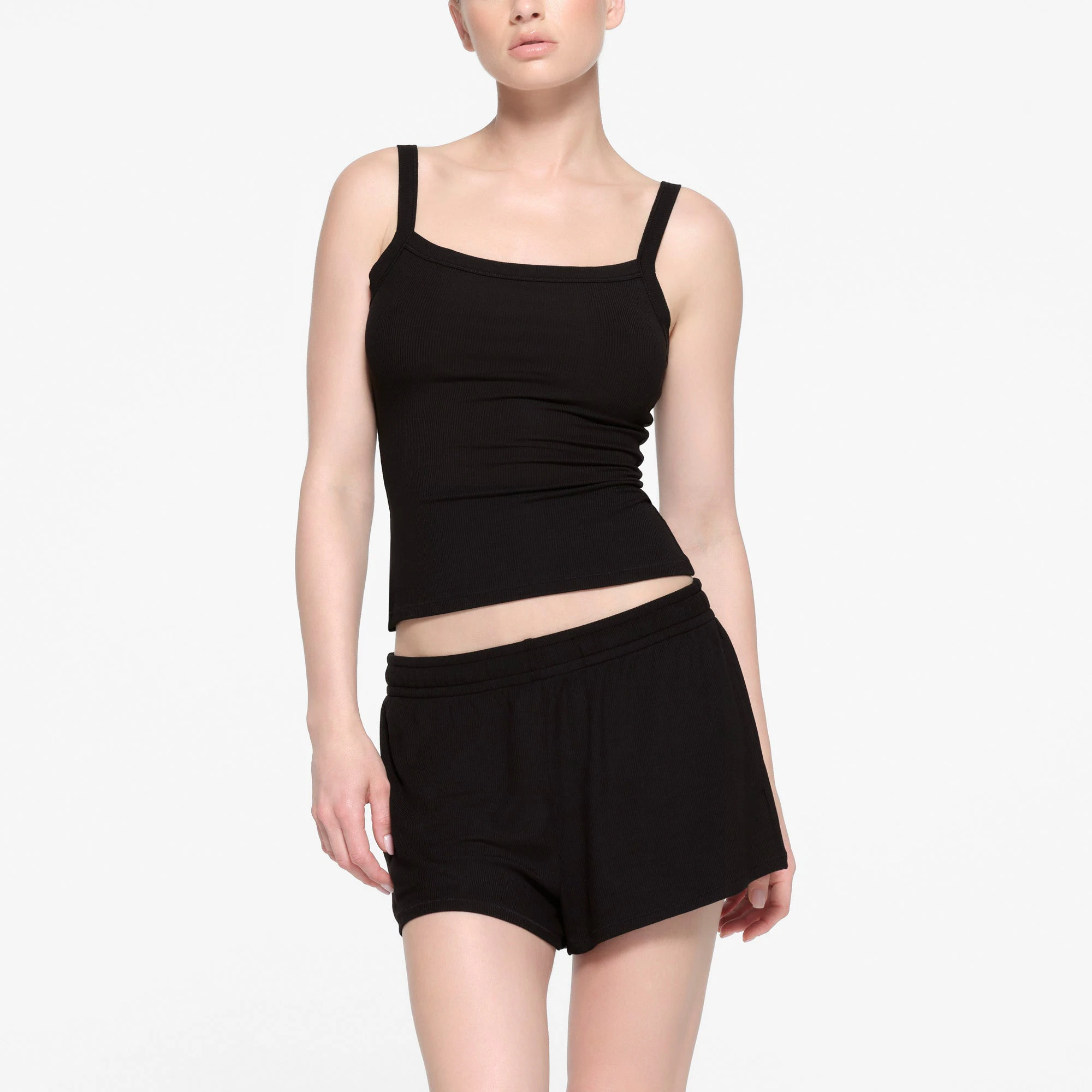 SOFT LOUNGE LOOSE SHORT | ONYX ON A MODEL FRONT VIEW