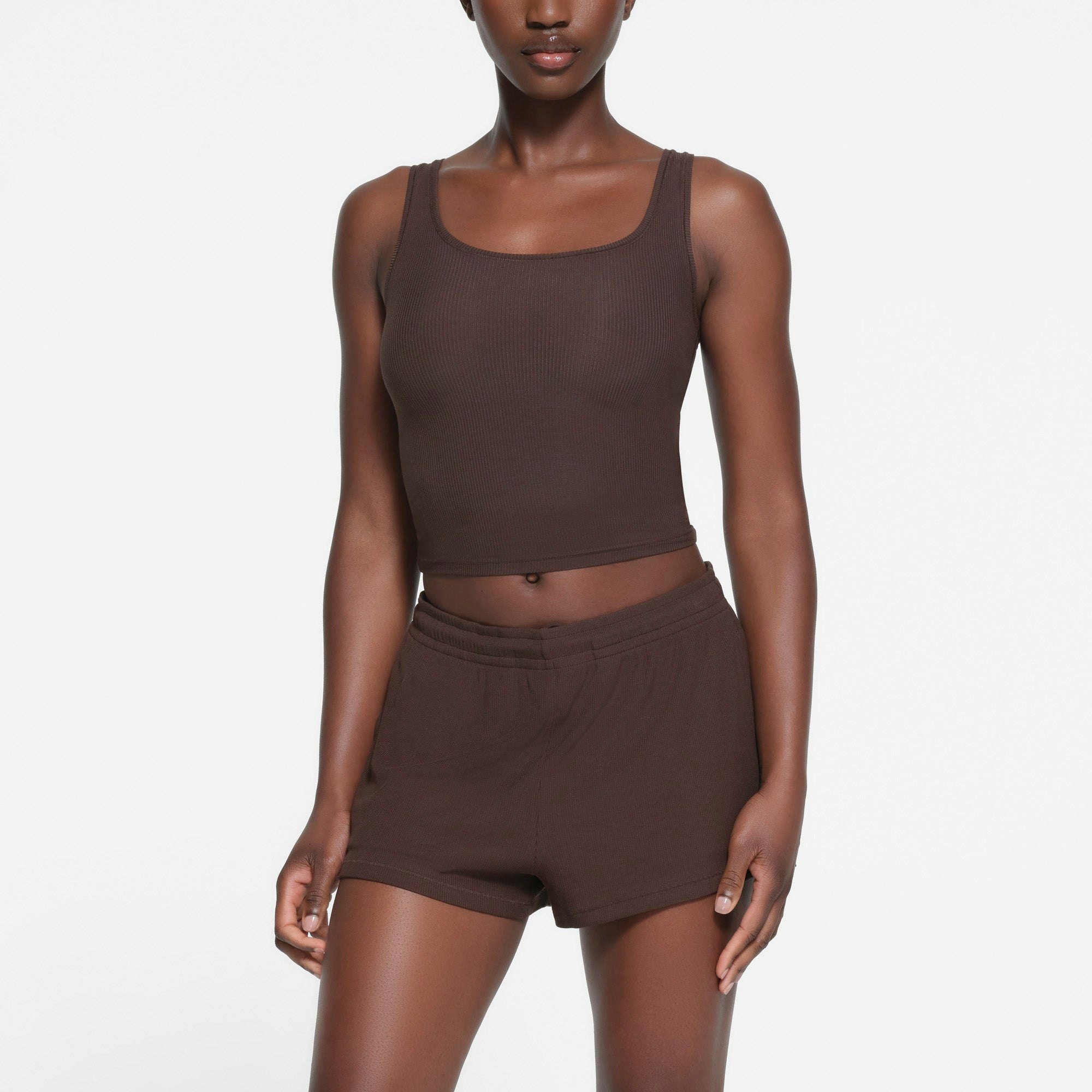 SOFT LOUNGE LOOSE SHORT | PHOENIX ON A MODEL FRONT VIEW