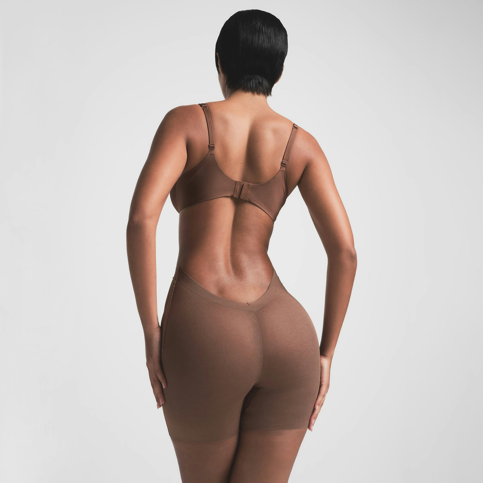 SHEER SCULPT LOW BACK SHORT | JASPER ON A MODEL BACK VIEW
