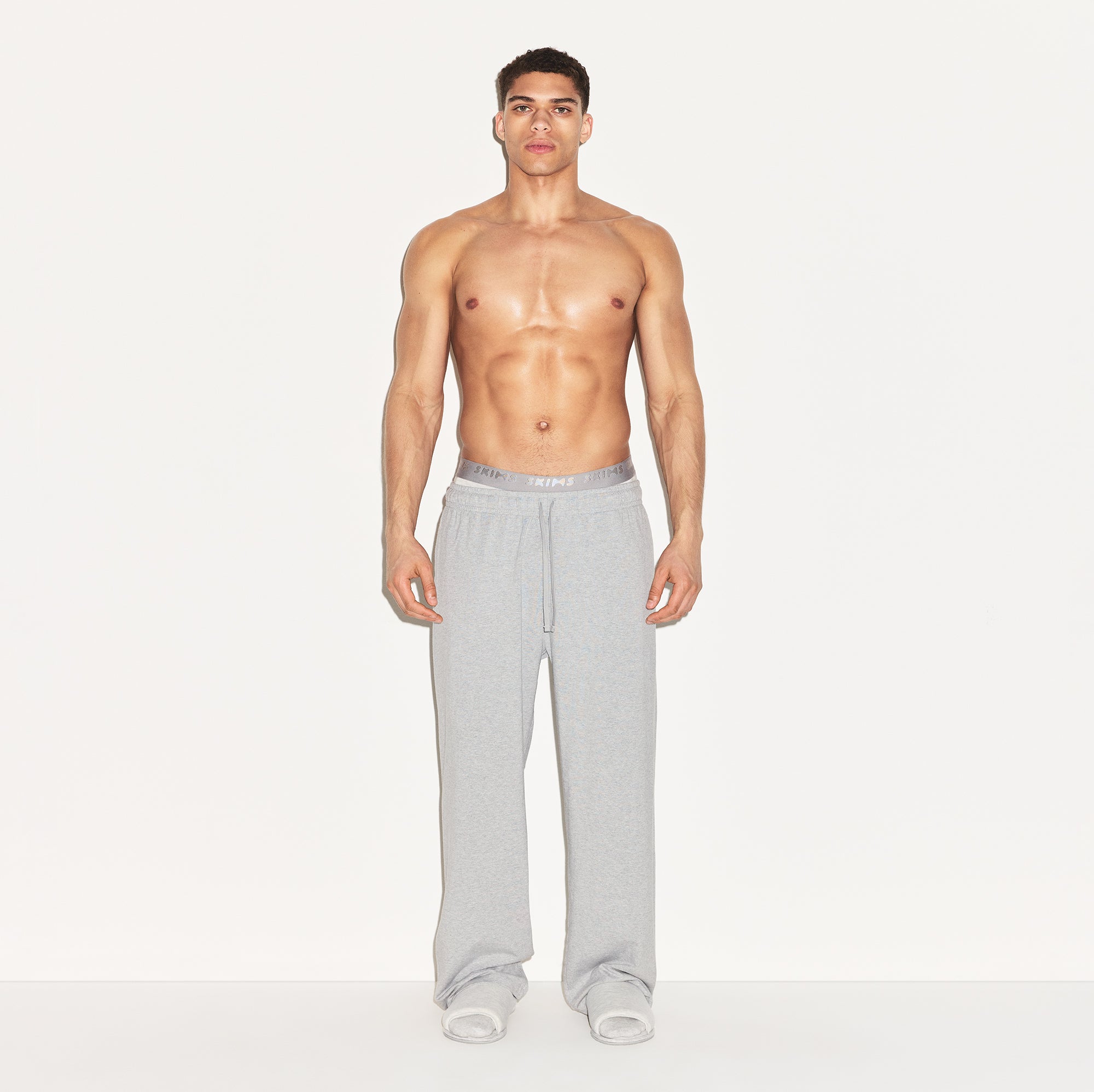 ルームウェア・パジャマ SKIMS LOGO POINTELLE STRAIGHT LEG PANT SKIMS Logo Pointelle Straight Leg Pants | Saks Fifth Avenue