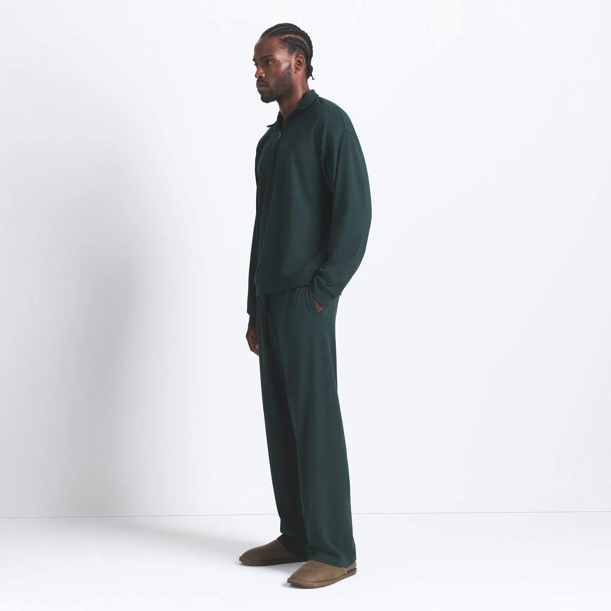 JERSEY LOUNGE MENS RELAXED STRAIGHT LEG PANT | TINT ON A MODEL SIDE VIEW @ | FOCUS: 0.0, 1.0, 0.9