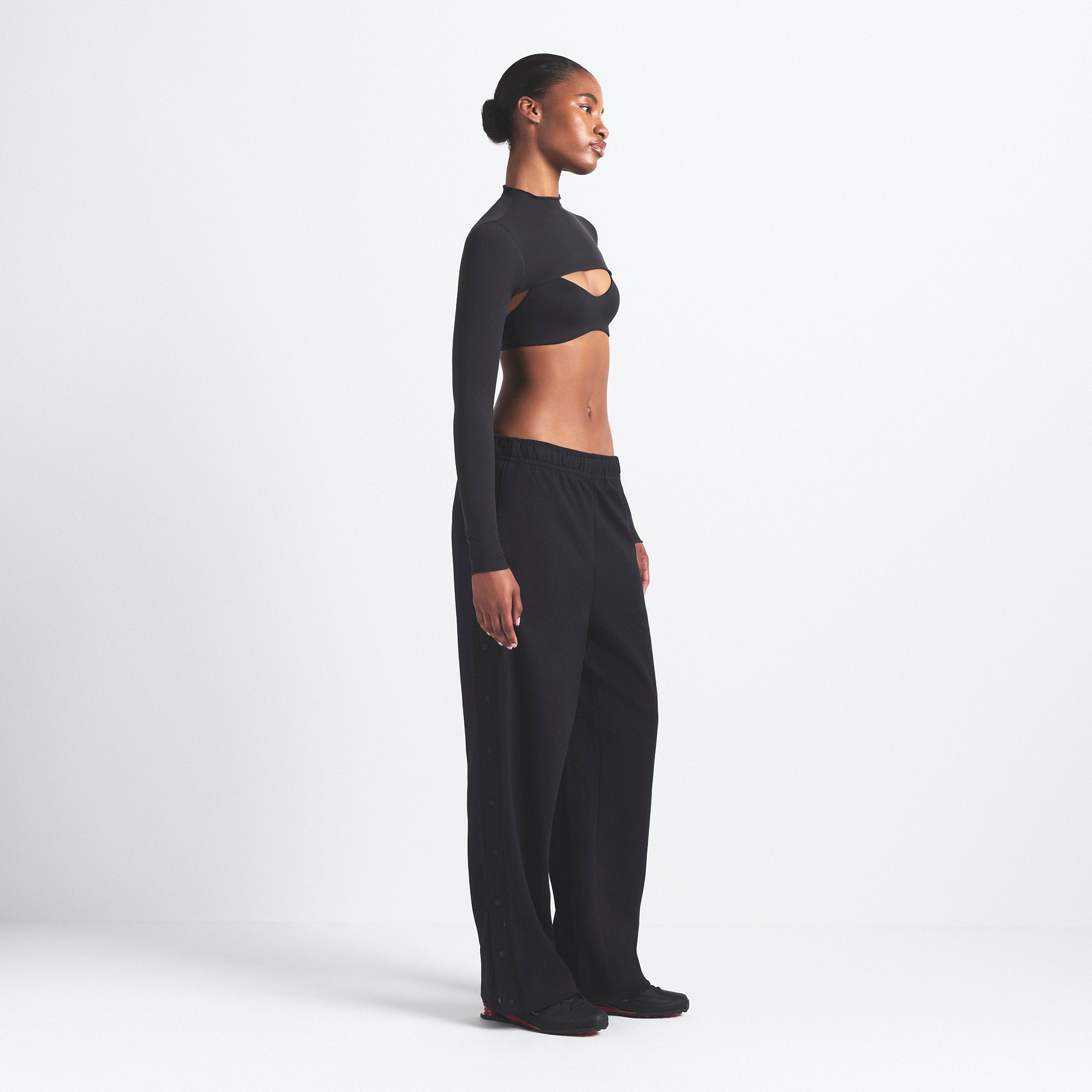 NikeSKIMS MATTE TRICOT SIDE SNAPS PANT | OBSIDIAN | SKIMS