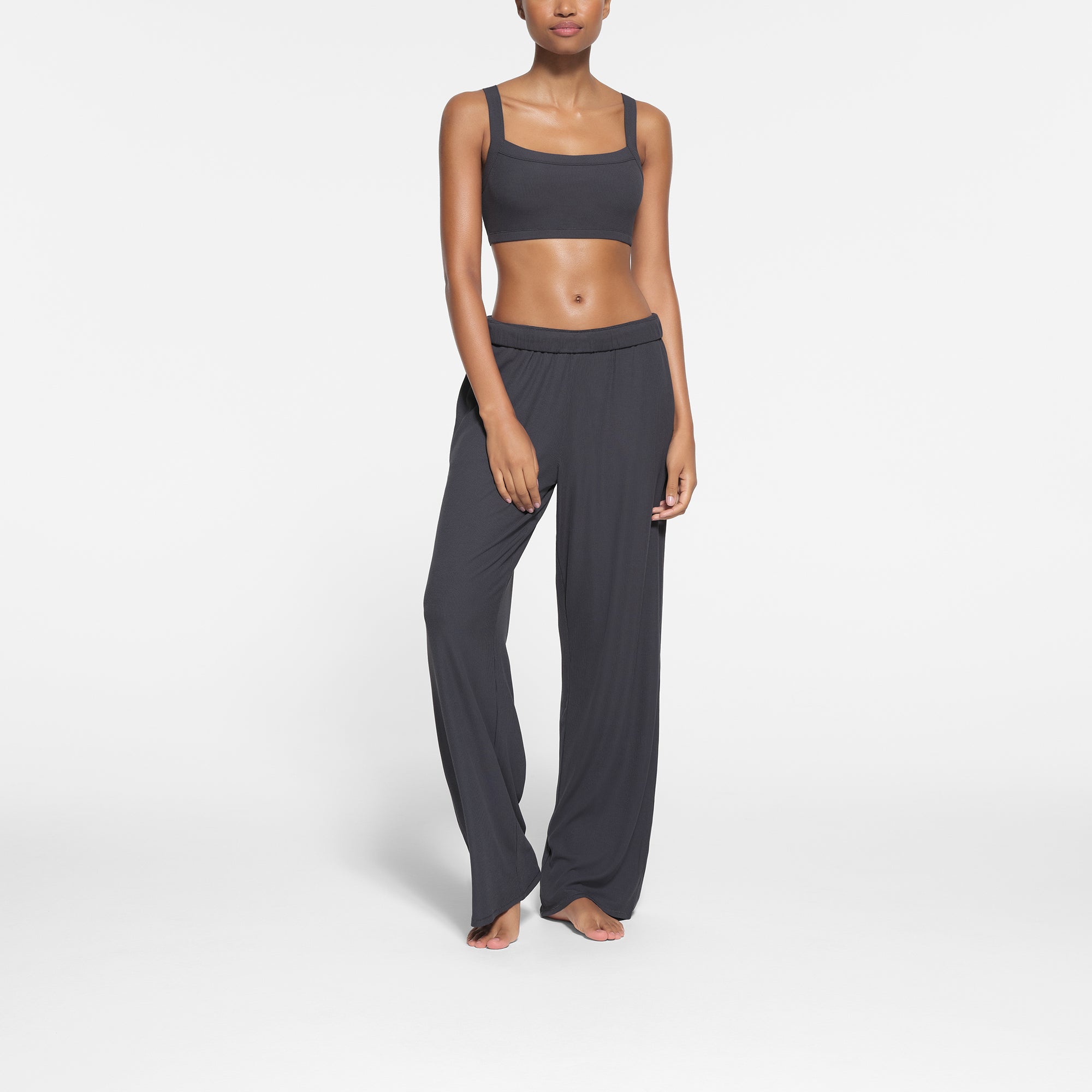SOFT LOUNGE LOOSE PANT GRAPHITE