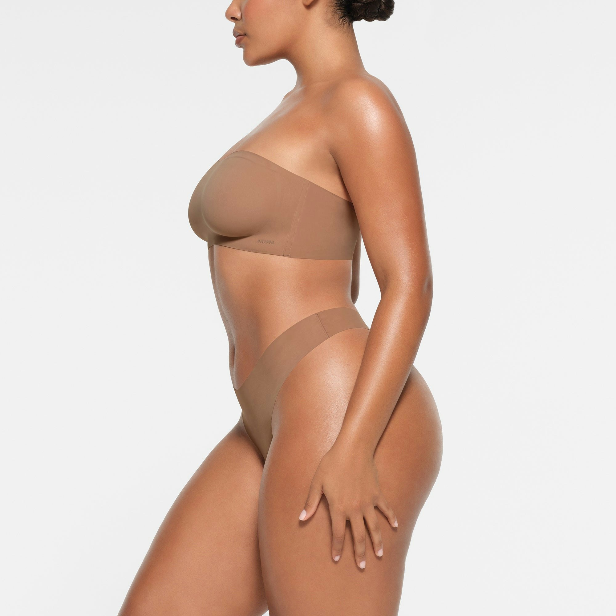 NAKED BANDEAU | SIENNA ON A MODEL SIDE VIEW