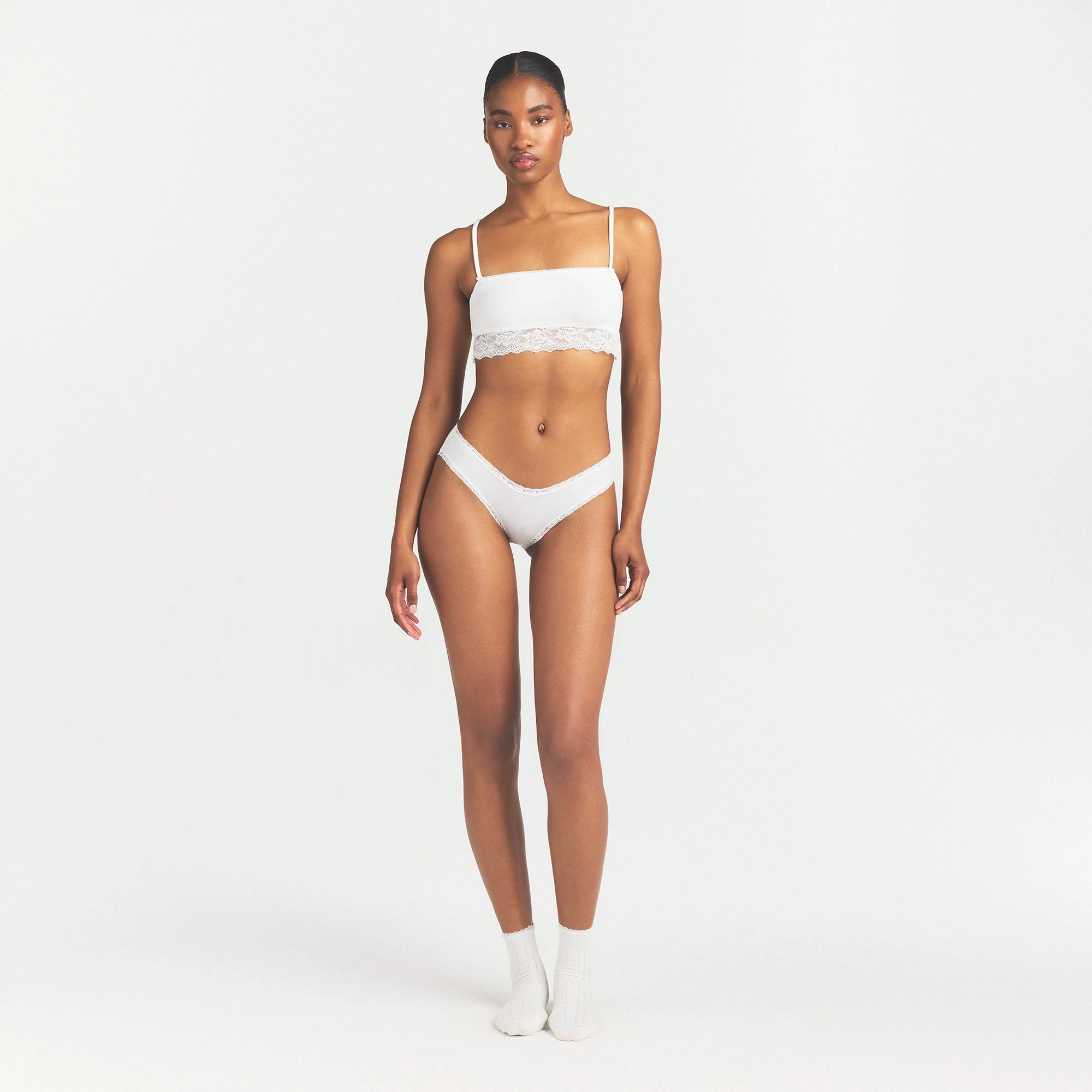 LIGHTWEIGHT COTTON LACE BRIEF | SNOW ON A MODEL FRONT VIEW @ | FOCUS: 0.0, 1.0, 0.9