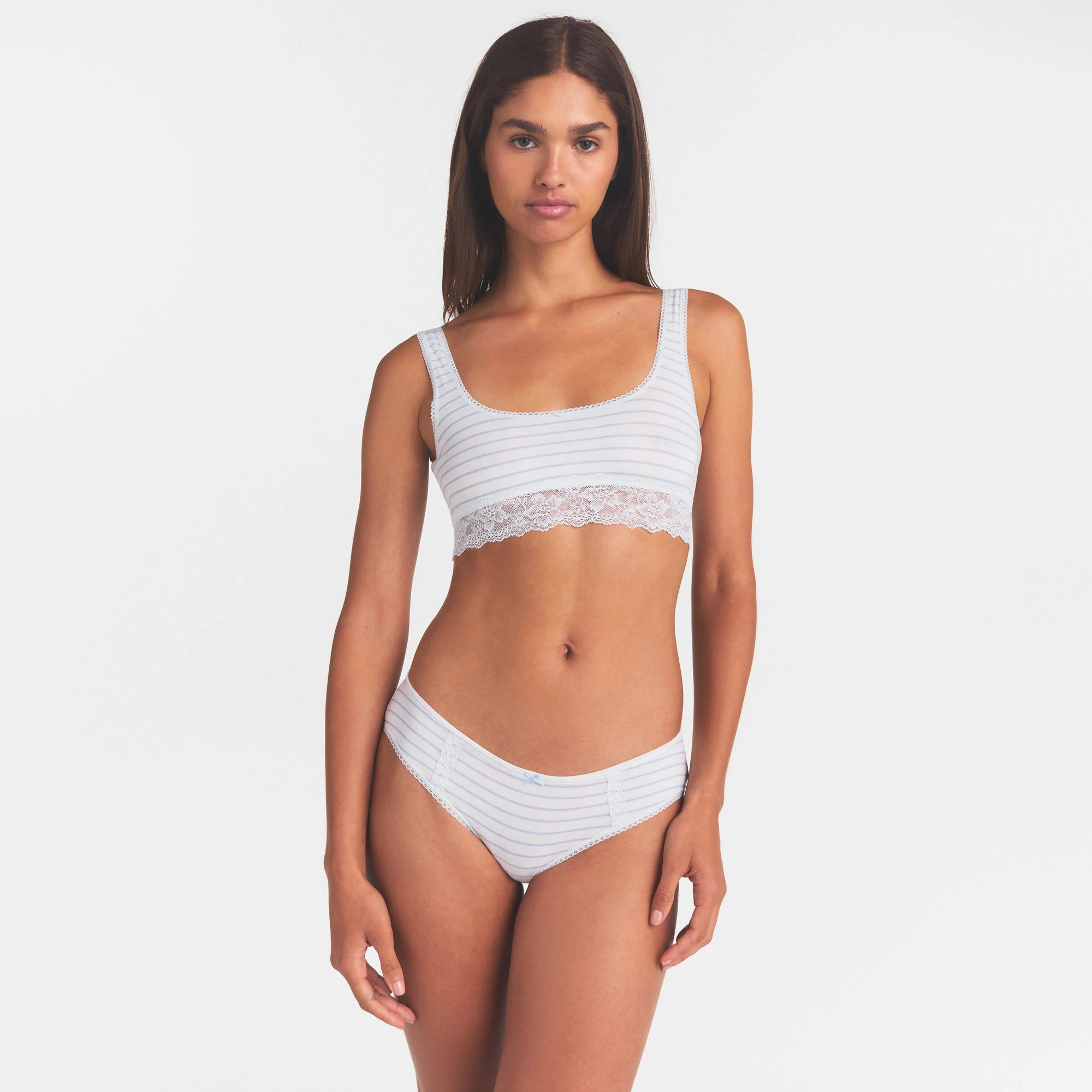 LIGHTWEIGHT COTTON LACE SCOOP BRALETTE | AIRSPACE LAGUNA STRIPE ON A MODEL SIDE VIEW