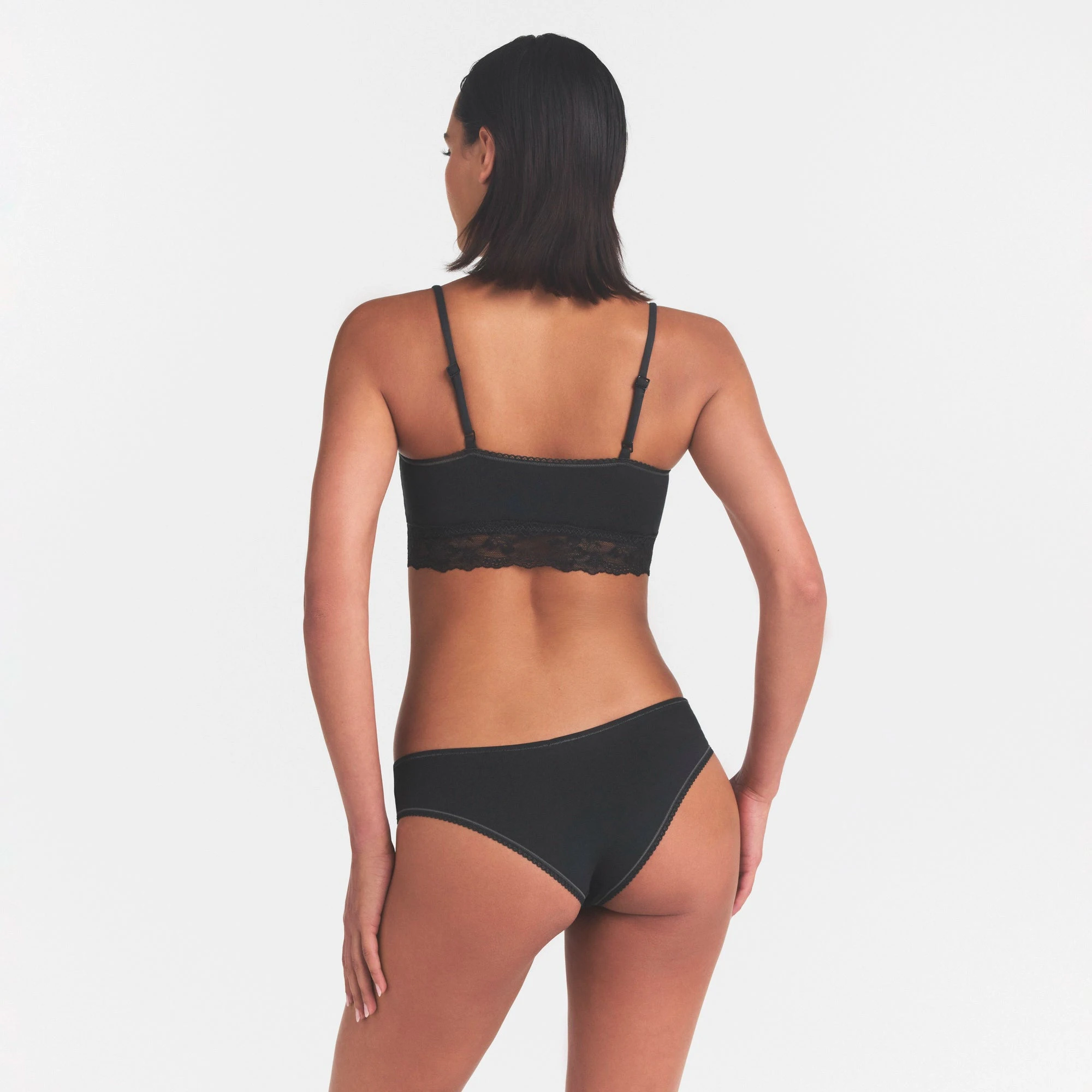 LIGHTWEIGHT COTTON STRAIGHT NECK BRALETTE | SOOT TONAL ON A MODEL SIDE VIEW