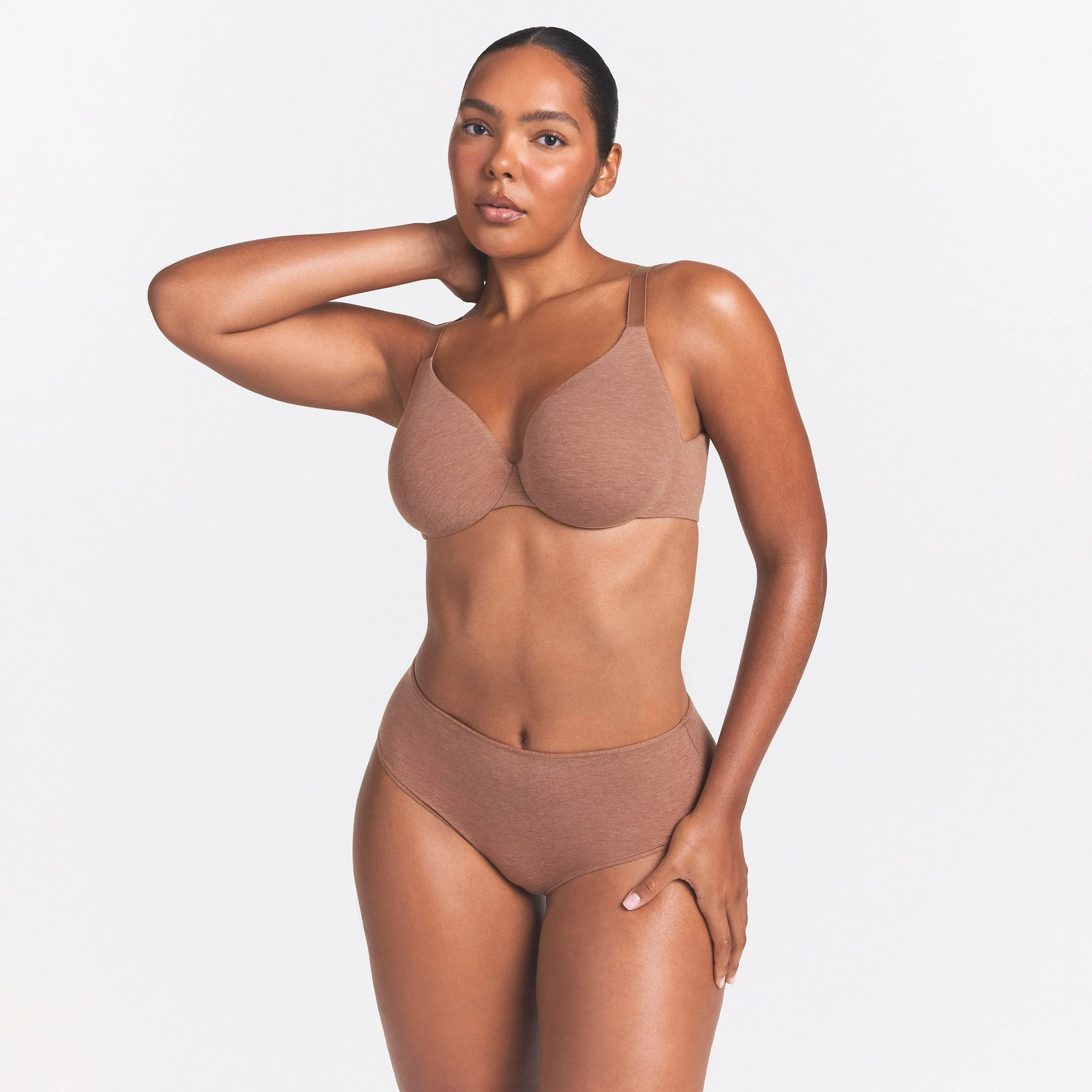 EVERYDAY COTTON FULL COVERAGE BRA | SIENNA HEATHER ON A MODEL SIDE VIEW @ | FOCUS: 0.0, 1.0, 0.9