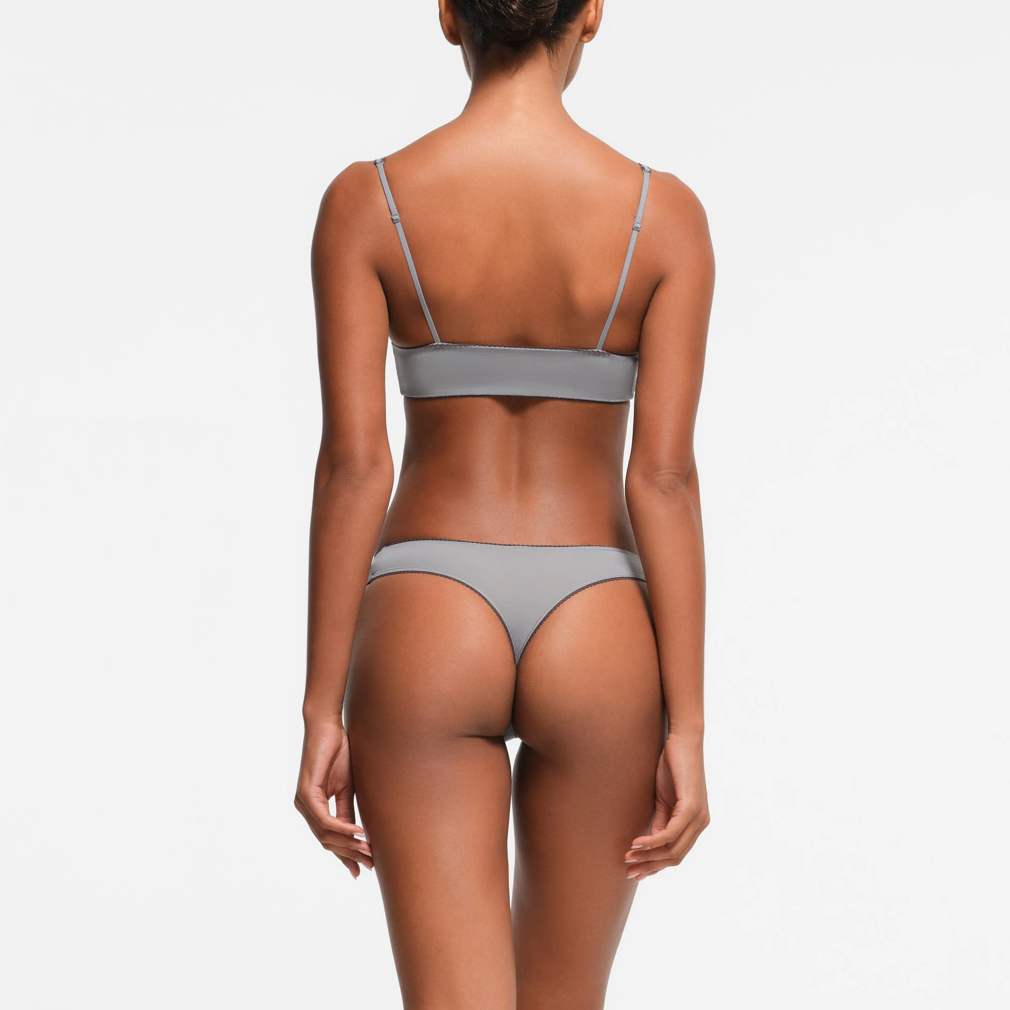 FITS EVERYBODY PICOT TRIM SKIMPY SCOOP BRALETTE | PACIFIC CONTRAST ON A MODEL BACK VIEW
