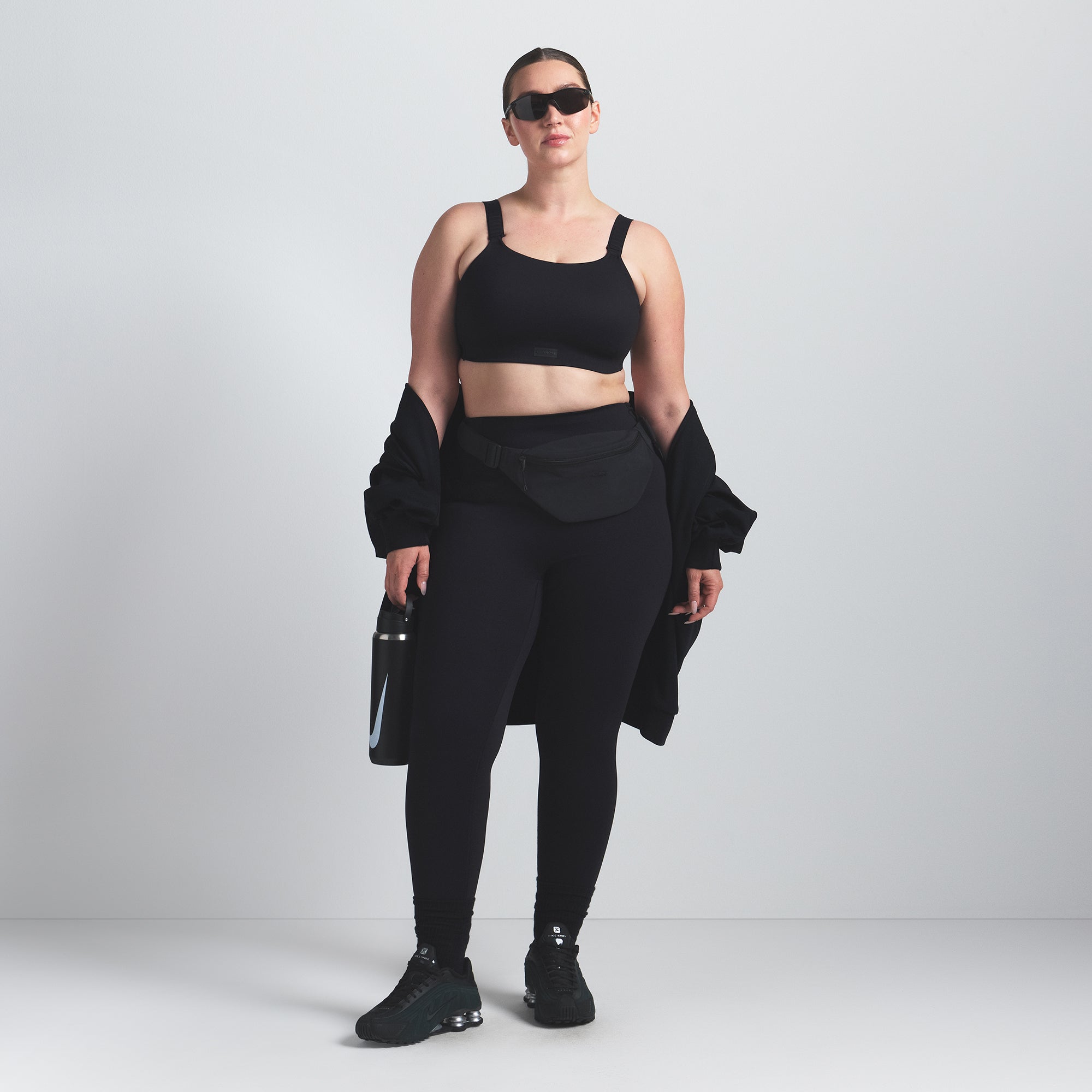 新品！Nike x SKIMS WIDE STRAP BRA ナイキ　スキムズ NikeSKIMS MATTE WIDE STRAP BRA | OBSIDIAN