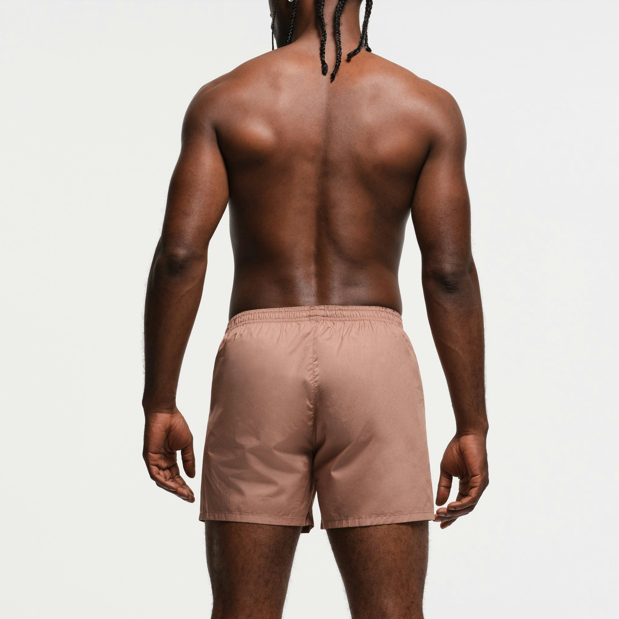 COTTON POPLIN SLEEP MENS BOXER 3-PACK | UMBER MULTI ON A MODEL BACK VIEW