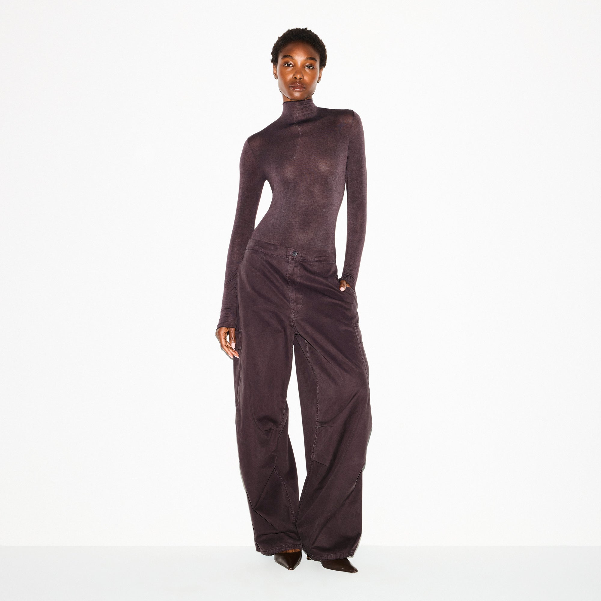 SHEER MODAL LONG SLEEVE TURTLENECK BODYSUIT | PHOENIX ON A MODEL FRONT VIEW @ | FOCUS: 0.0, 1.0, 0.9