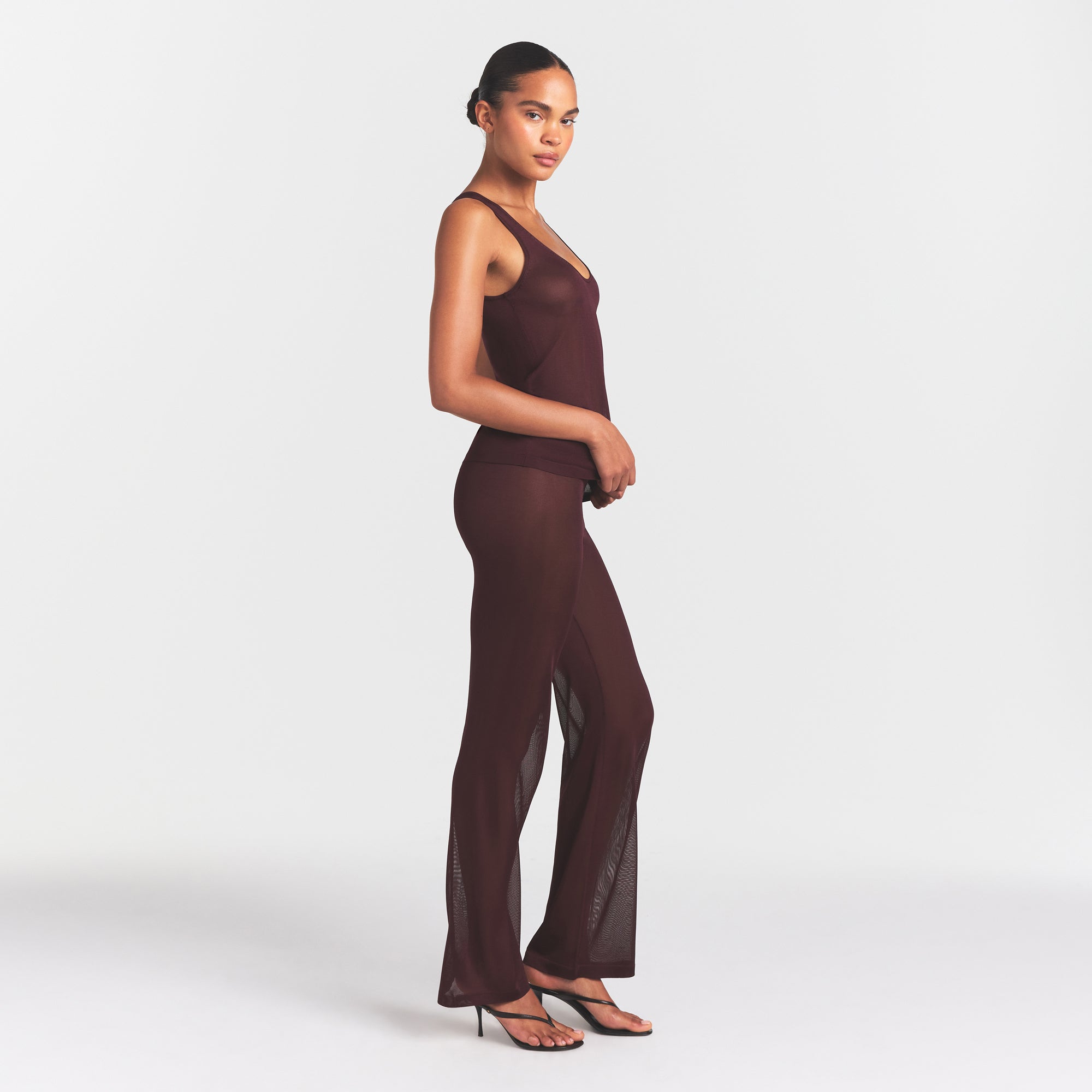 SLINKY KNIT LOW RISE PANT | CURRANT ON A MODEL FRONT VIEW @ | FOCUS: 0.0, 1.0, 0.9