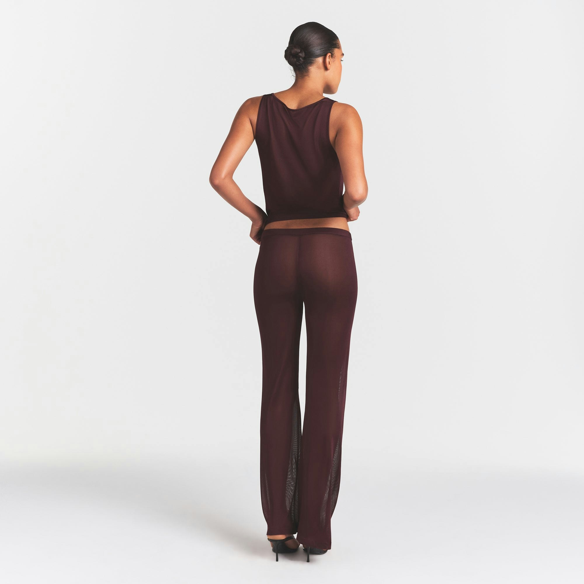 SLINKY KNIT LOW RISE PANT | CURRANT ON A MODEL FRONT VIEW @ | FOCUS: 0.0, 1.0, 0.9