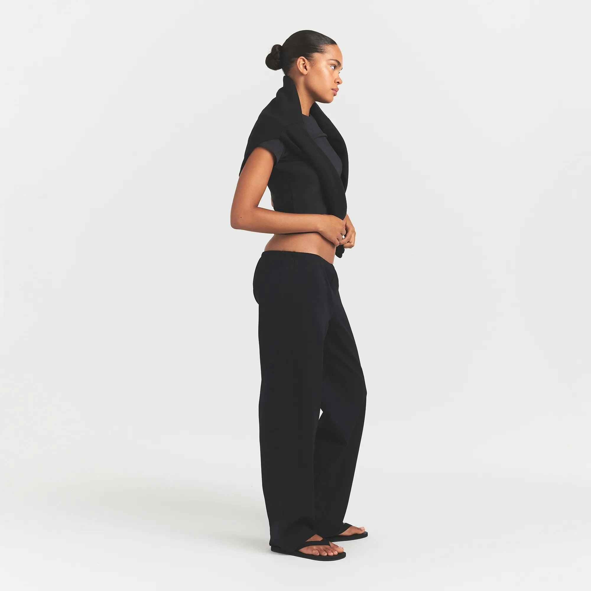 HEAVYWEIGHT CREPE STRAIGHT LEG PANT | OBSIDIAN ON A MODEL SIDE VIEW @ | FOCUS: 0.0, 1.0, 0.9