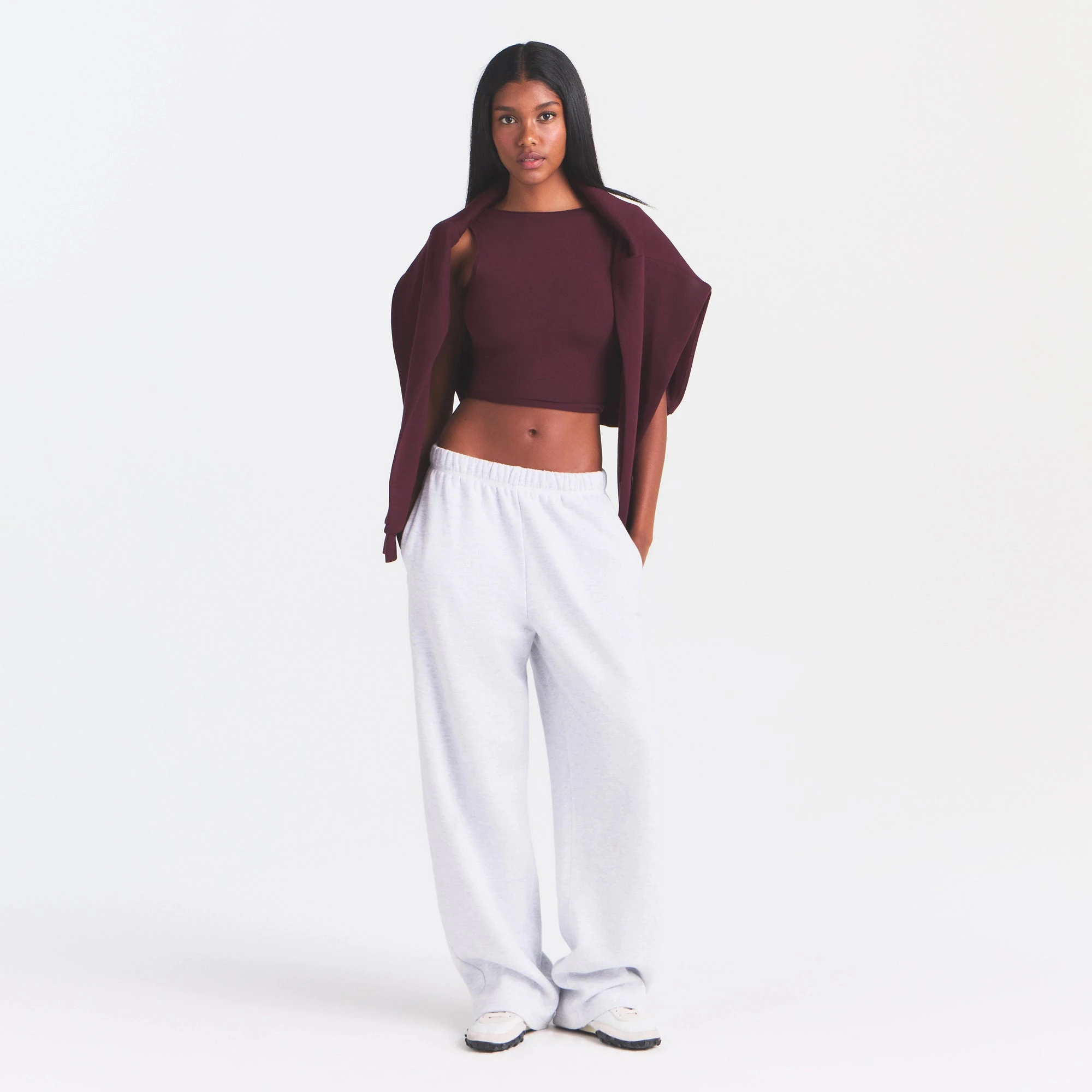 COTTON FLEECE CLASSIC STRAIGHT LEG PANT | LHG ARCHED SKIMS PLAID ON A MODEL FRONT VIEW @ | FOCUS: 0.0, 1.0, 0.9