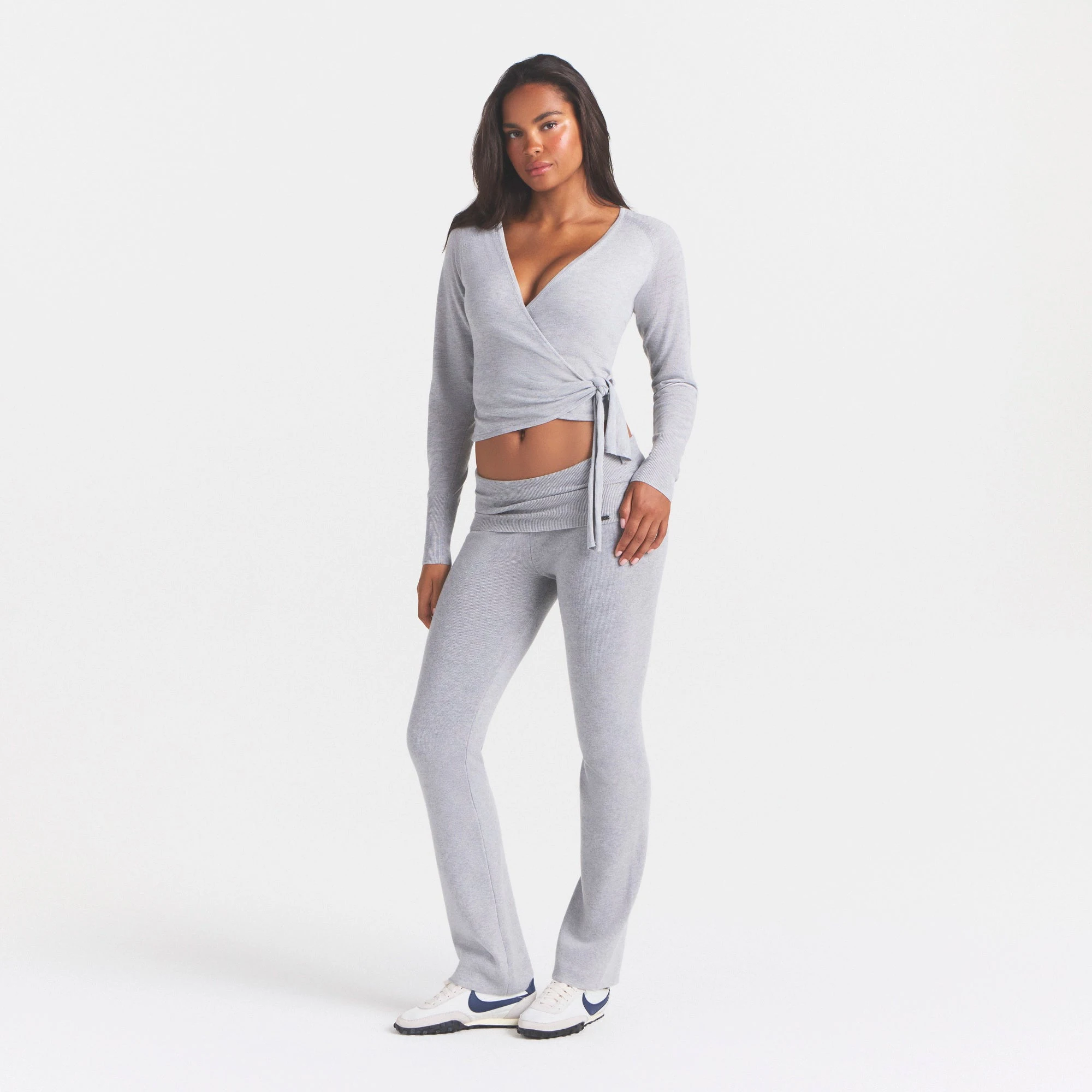 ESSENTIAL SWEATERS FOLDOVER PANT  | MID HEATHER GREY & LAYS FLAT ON A WHITE BACKGROUND | FLT @ | FOCUS: 0.0, 1.0, 0.9