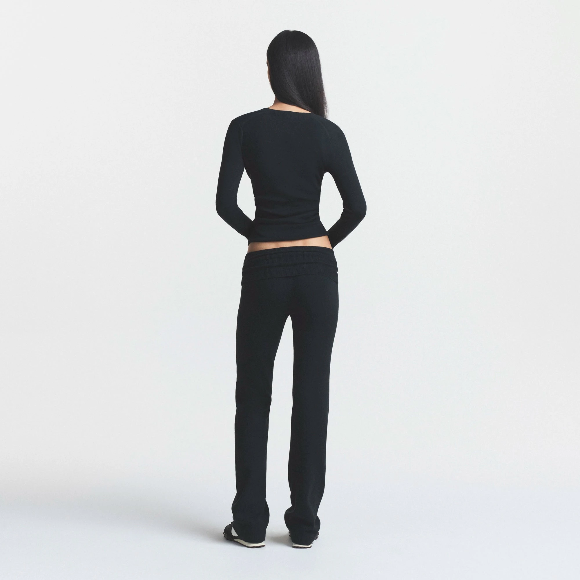 ESSENTIAL SWEATERS FOLDOVER PANT | ONYX & LAYS FLAT ON A WHITE BACKGROUND | FLT @ | FOCUS: 0.0, 1.0, 0.9