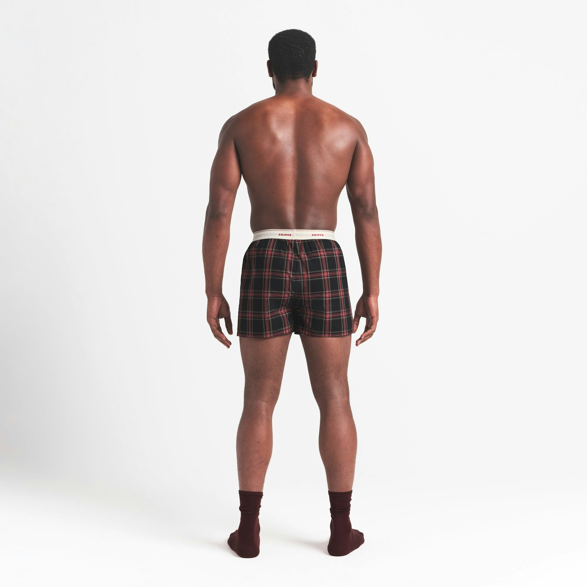 COTTON POPLIN MENS LOGO BAND BOXER | ASH RED PLAID ON A MODEL FRONT VIEW @ | FOCUS: 0.0, 1.0, 0.9