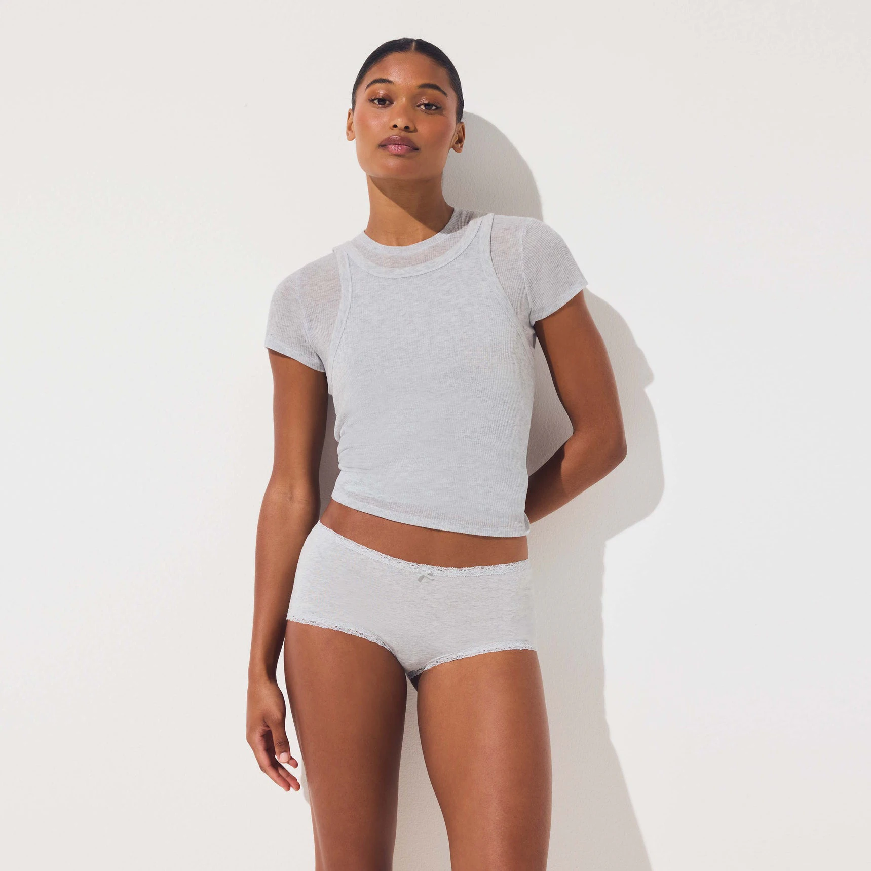 LIGHTWEIGHT COTTON LACE BOY SHORT | LIGHT HEATHER GREY ON A MODEL SIDE VIEW @ | FOCUS: 0.0, 1.0, 0.9