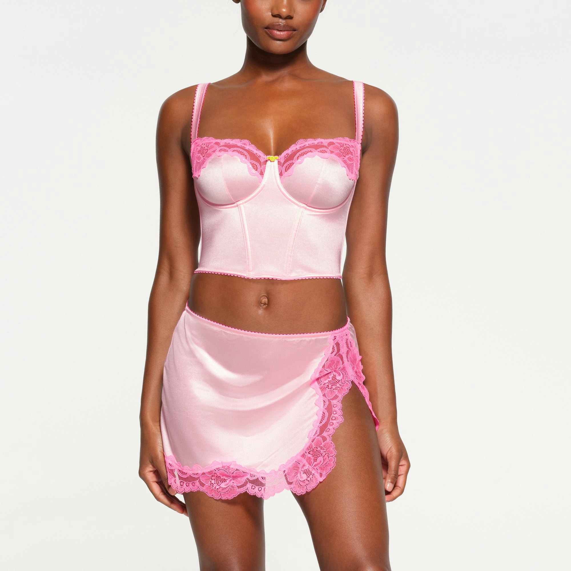STRETCH SATIN LACE CROPPED CORSET | CHERRY BLOSSOM MULTI ON A MODEL FRONT VIEW