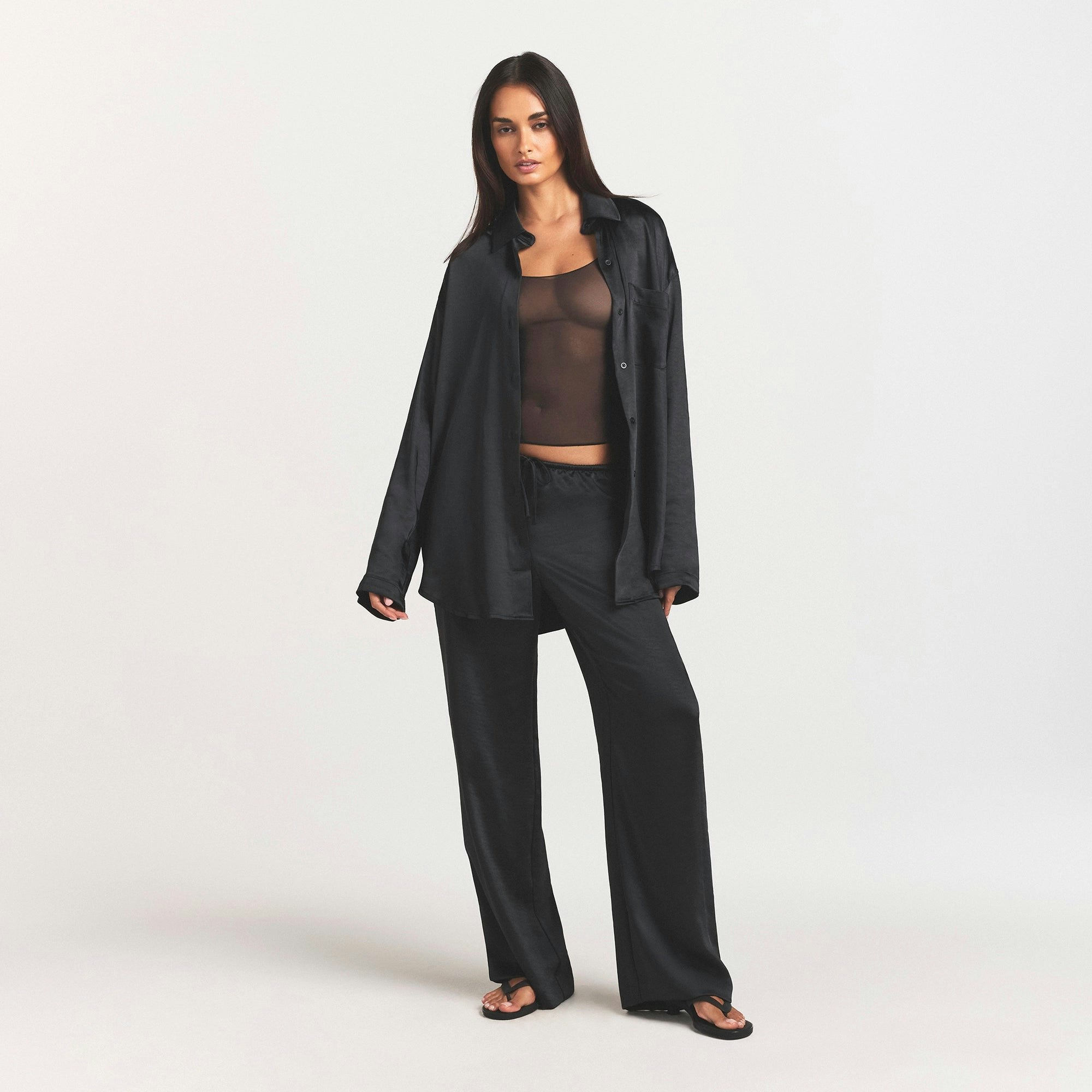 LIGHTWEIGHT SATIN OVERSIZED SHIRT | OBSIDIAN ON A MODEL FRONT VIEW @ | FOCUS: 0.0, 1.0, 0.9