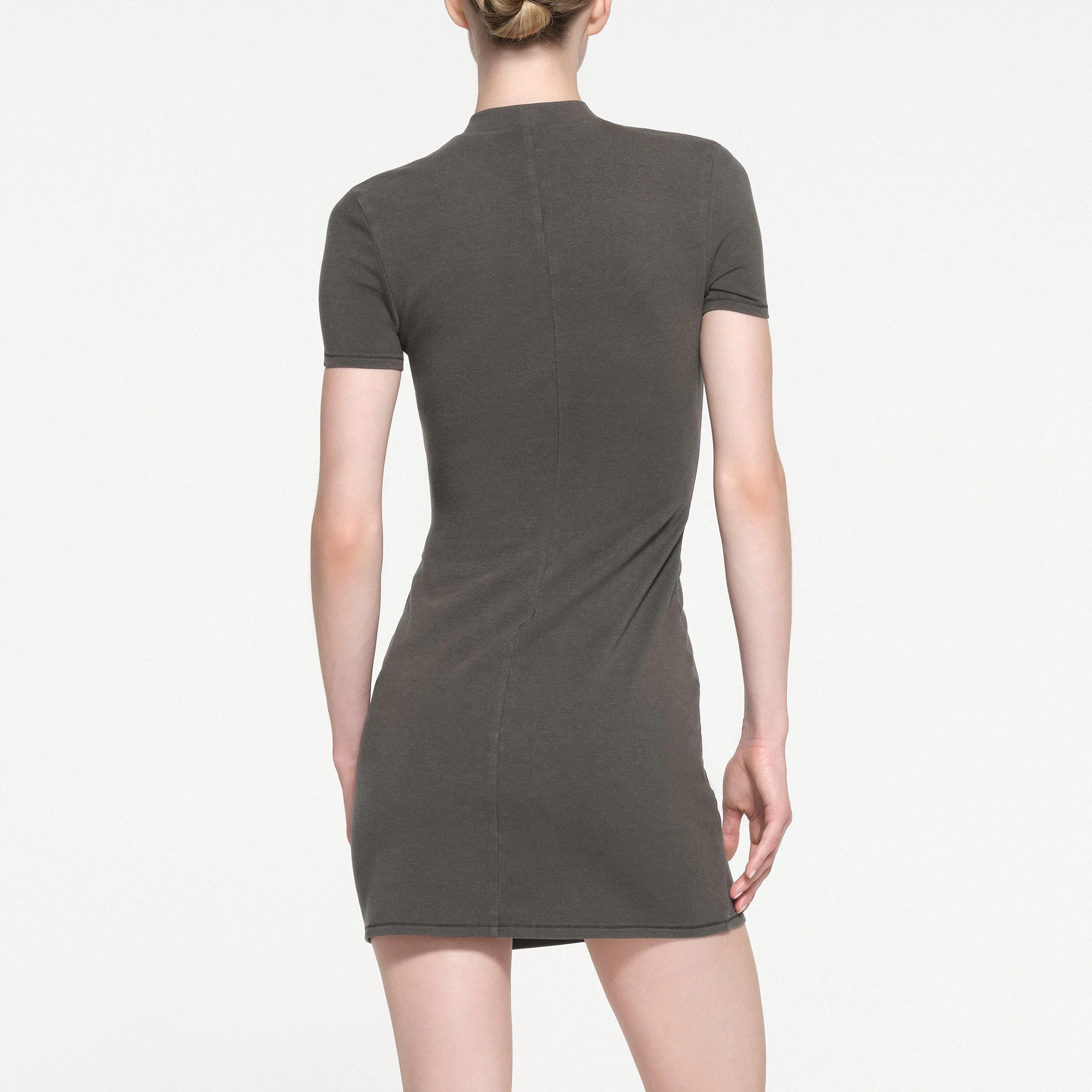 OUTDOOR MOCK NECK MINI DRESS | WASHED ONYX ON A MODEL BACK VIEW