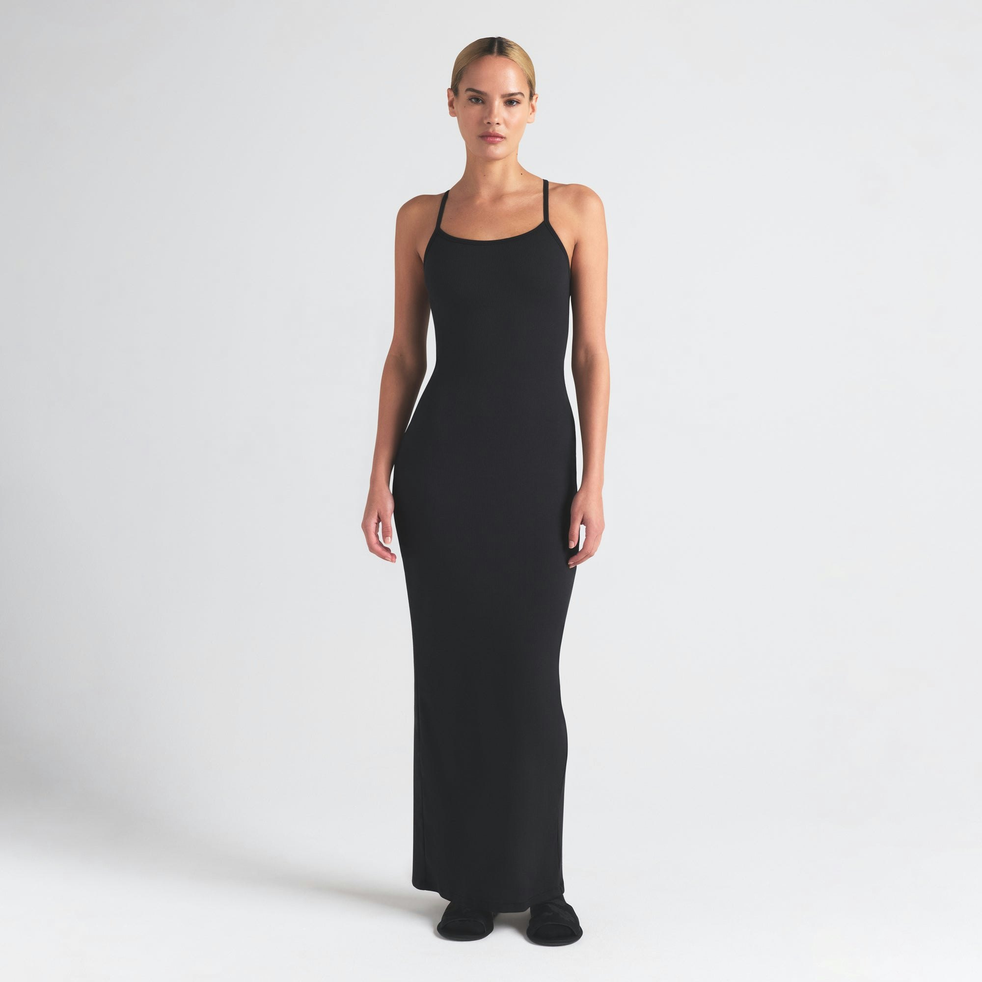 COTTON RIB LONG CAMI DRESS | SOOT ON A MODEL FRONT VIEW | FOCUS: 0.0, 1.0, 0.9